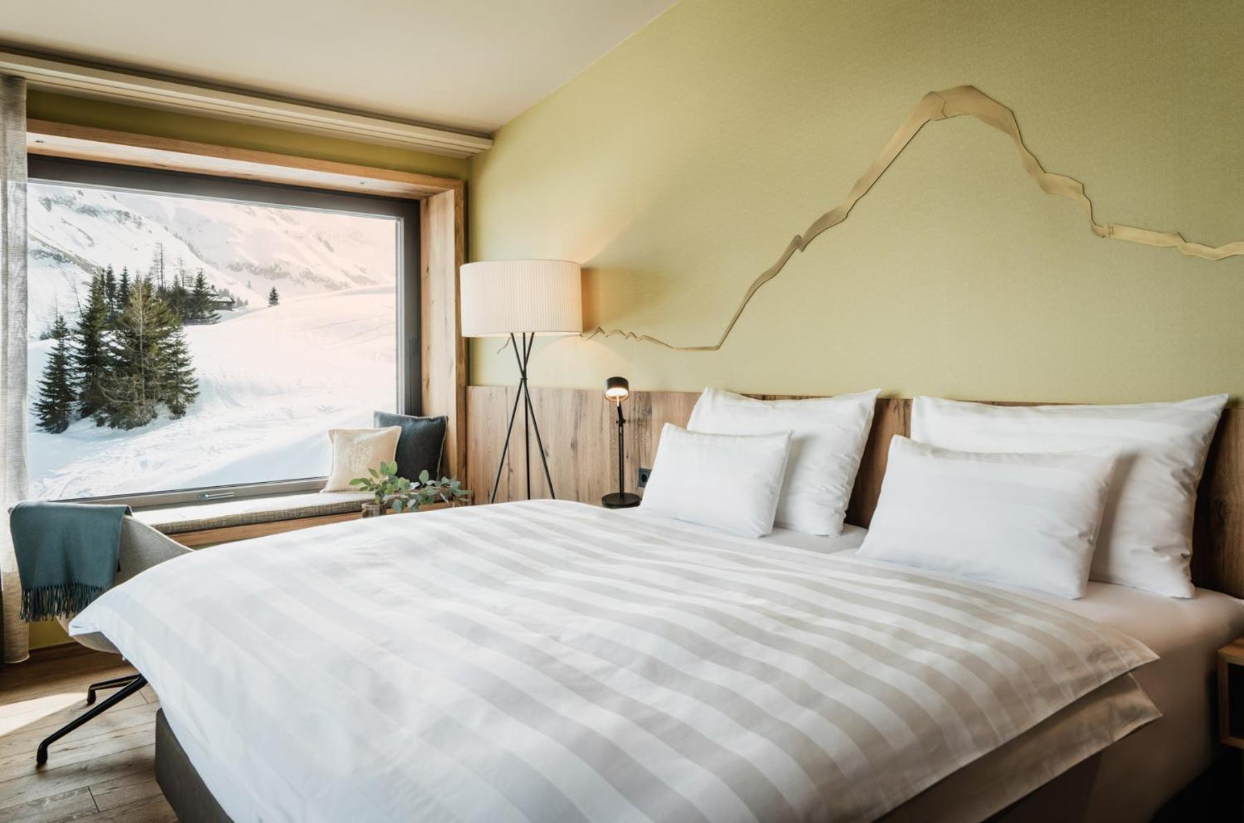 Double Room with Mountain View