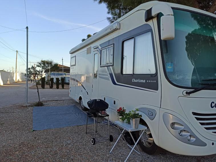 Empty lot (bring your own tent) photo 2