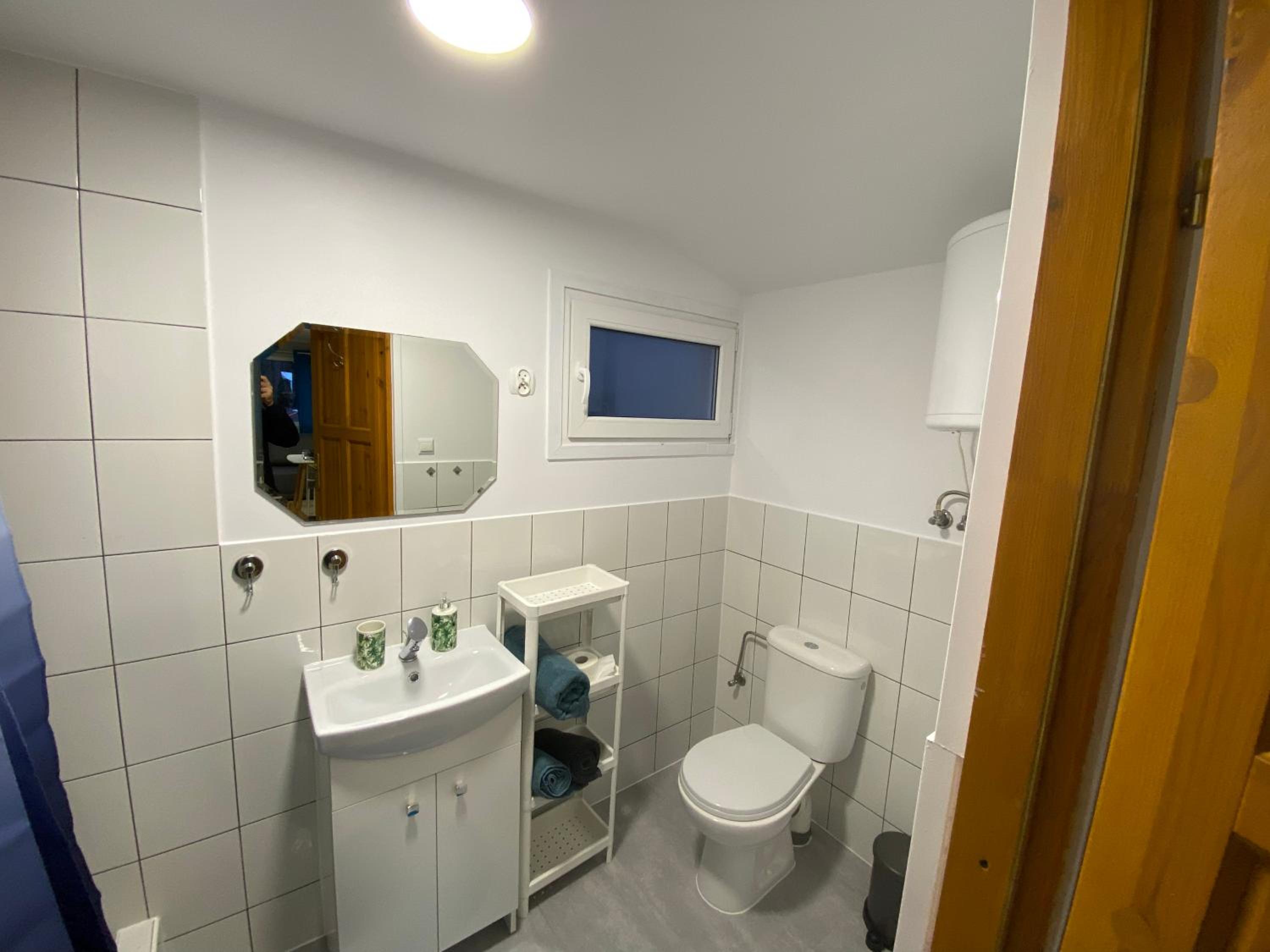 One-Bedroom House photo 2