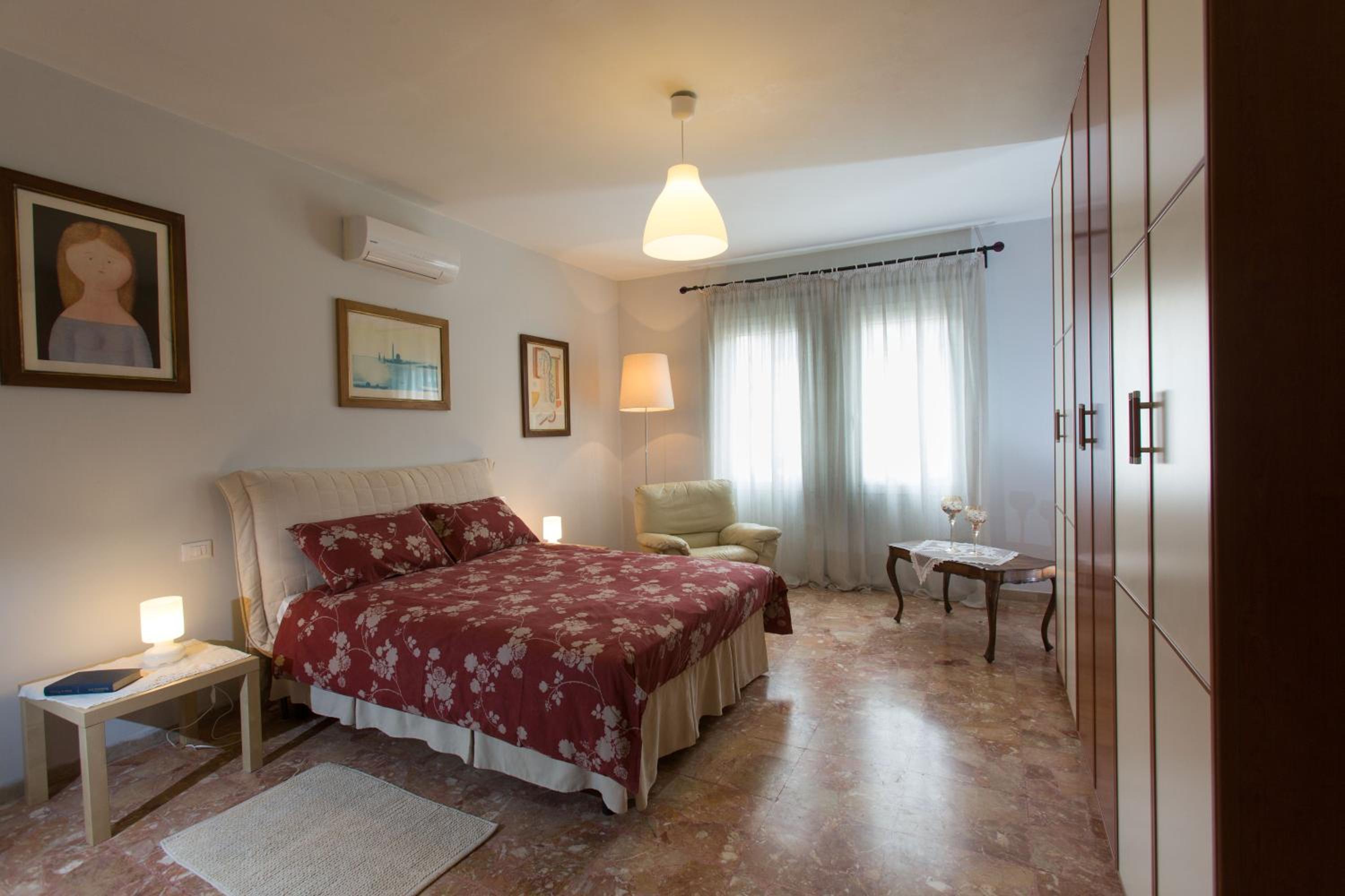 Superior Double Room - Photo 3