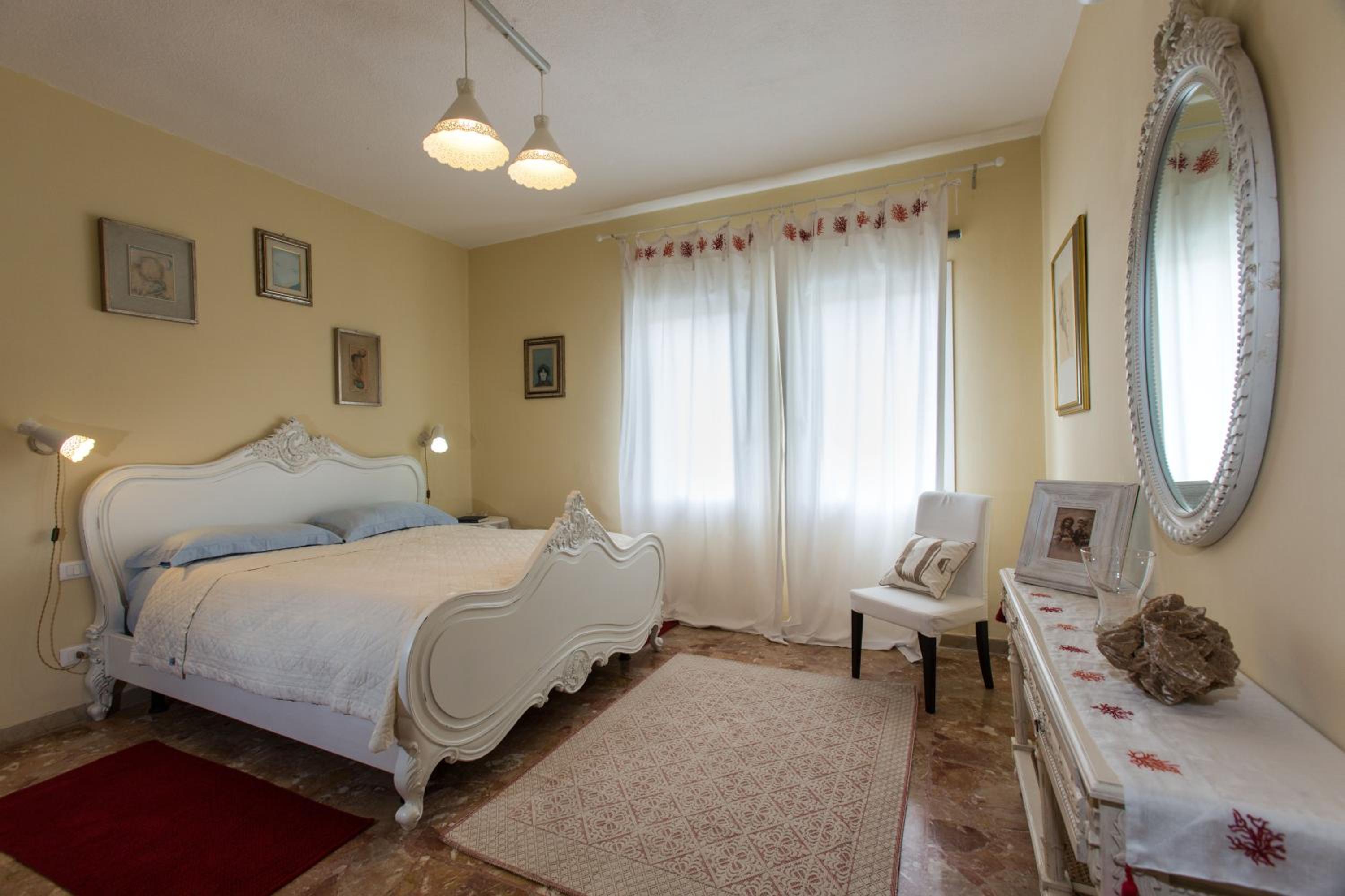 Deluxe Double Room - Photo 3