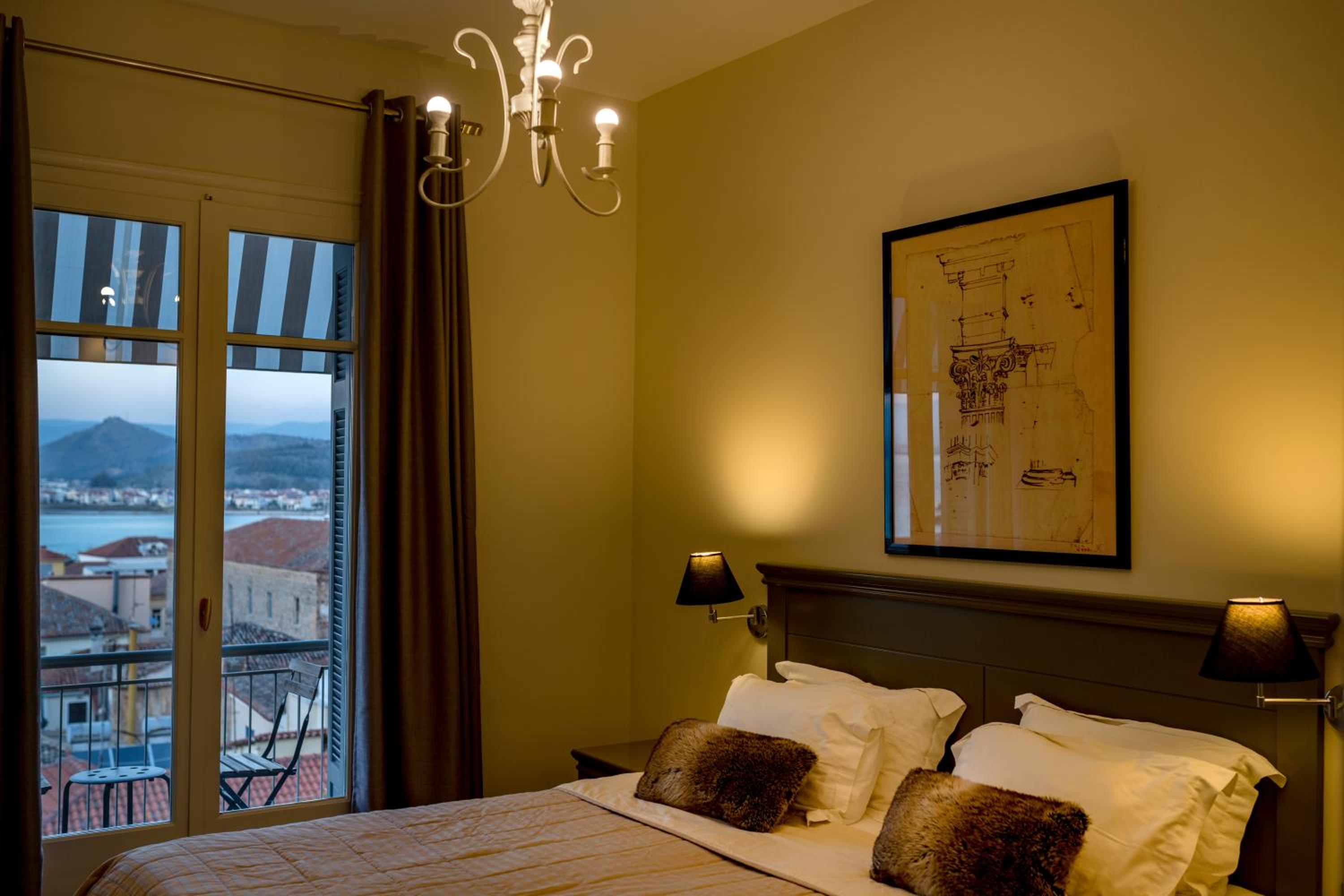 Deluxe Double Room with Balcony and Sea View photo 1