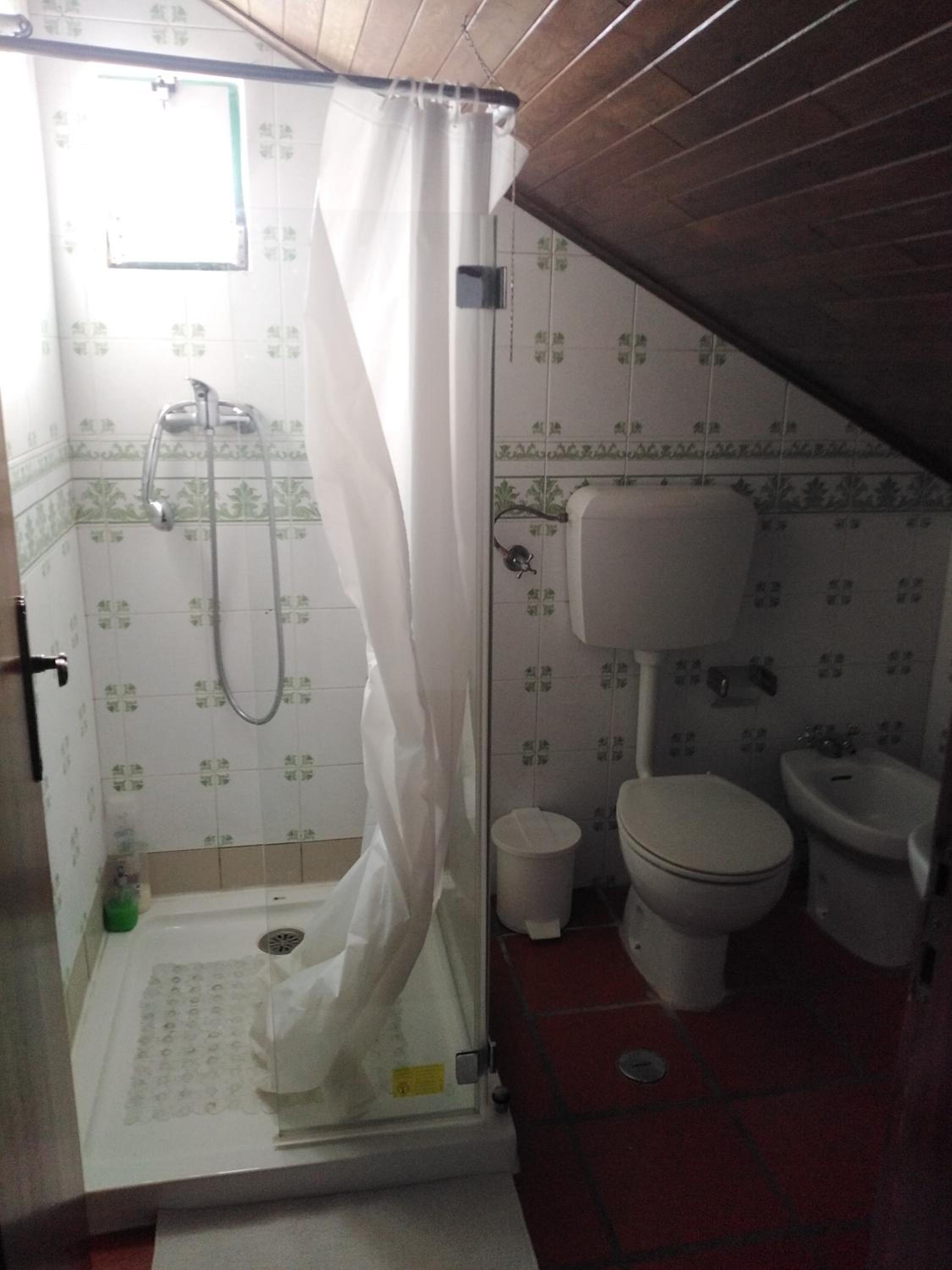 Family Room With Private Bathroom photo 3