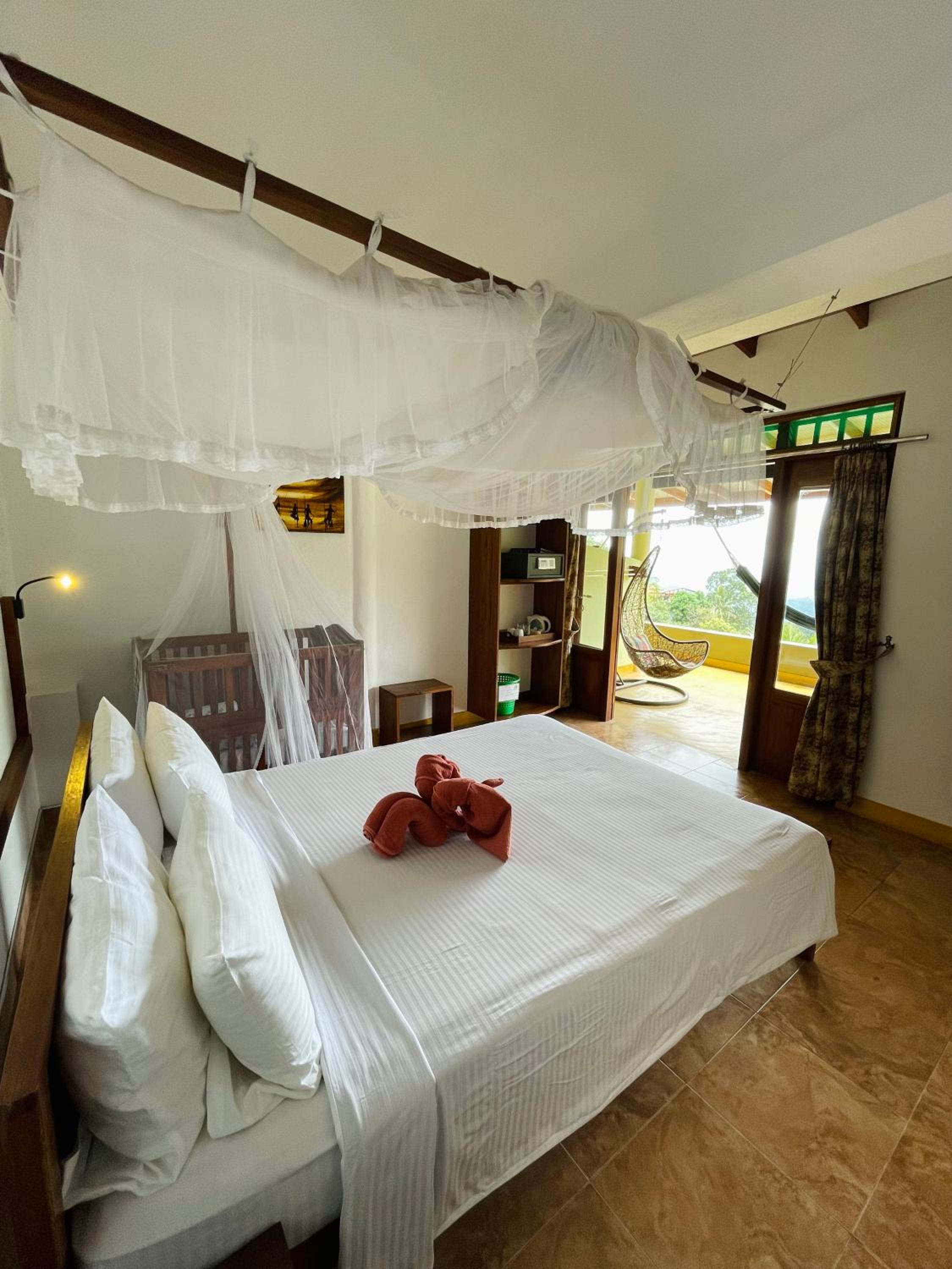 Double Room with Mountain View