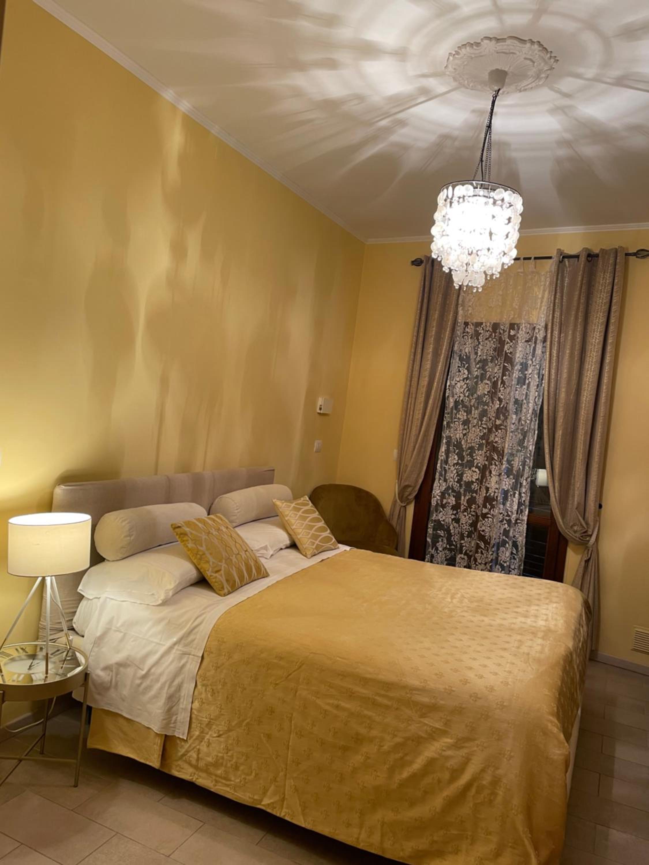 Deluxe Room - Photo 7