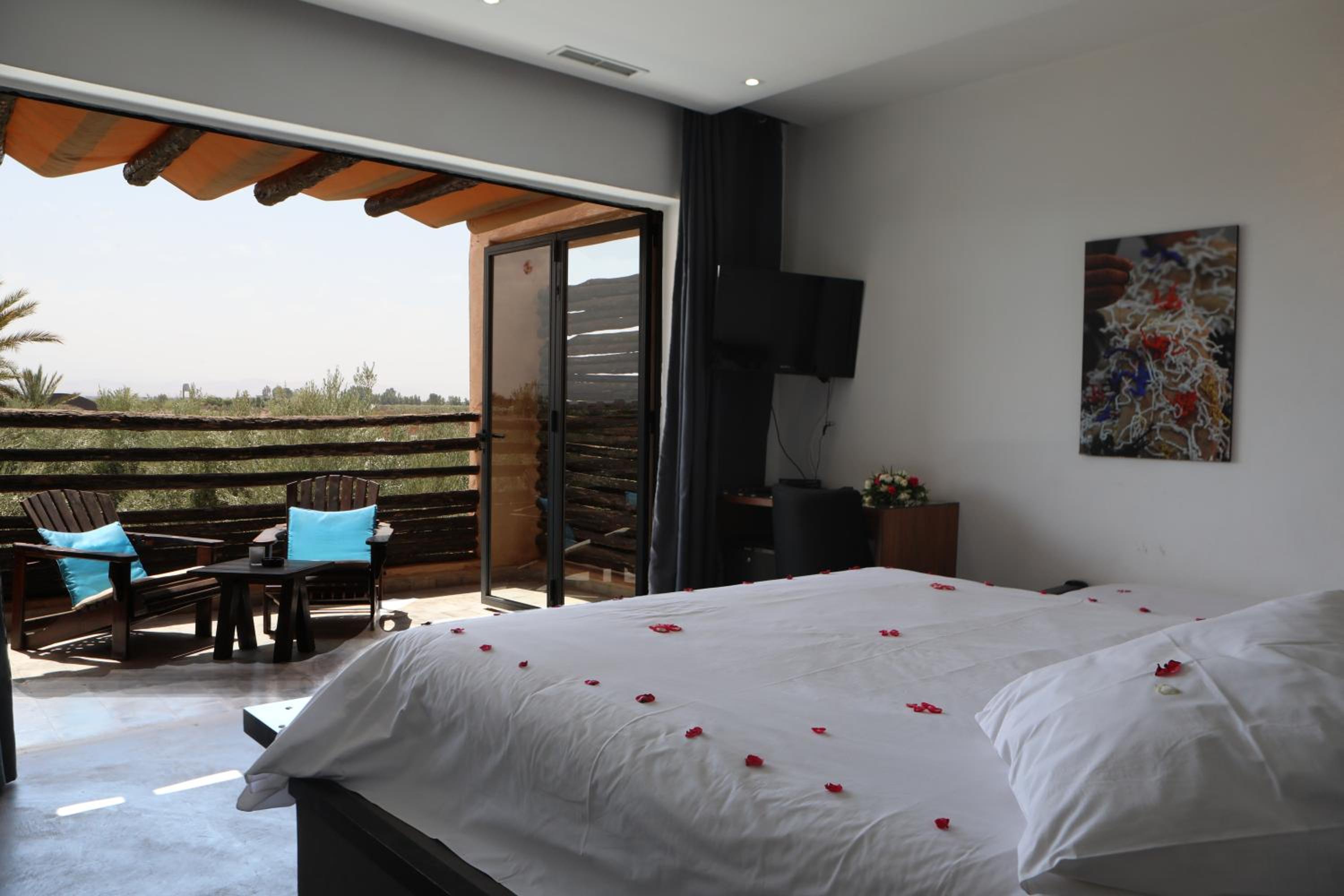 Double Room with Mountain View