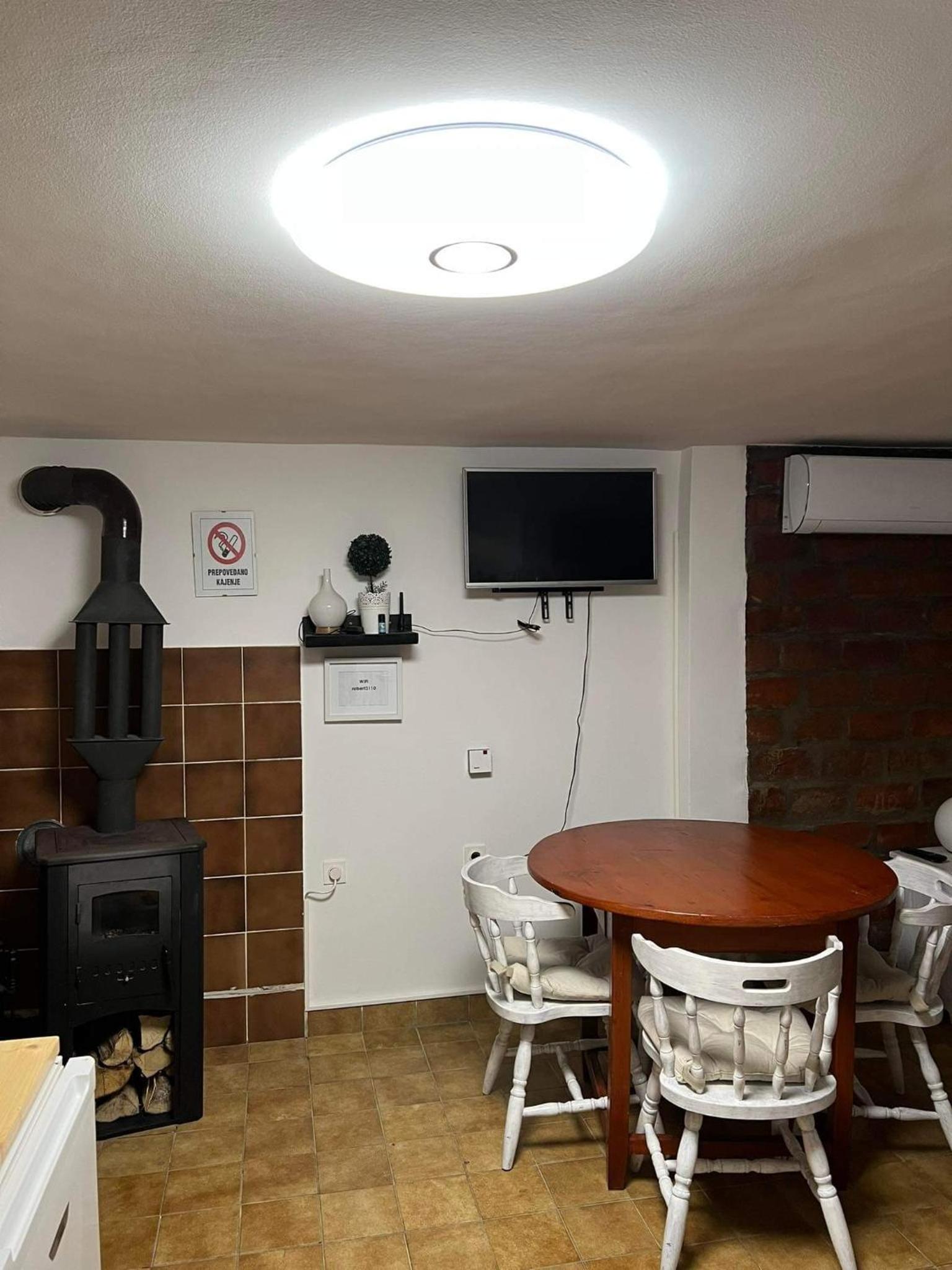 Apartment with Garden View - Photo 19