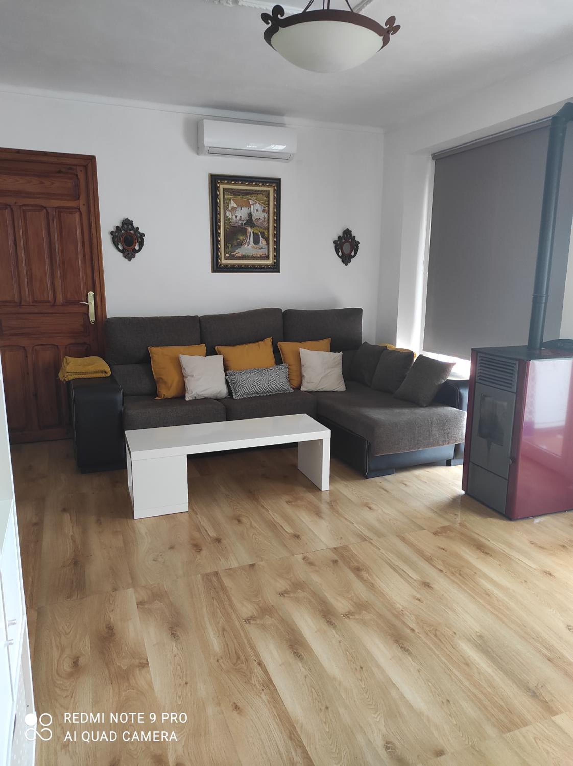 Two-Bedroom House - Photo 15