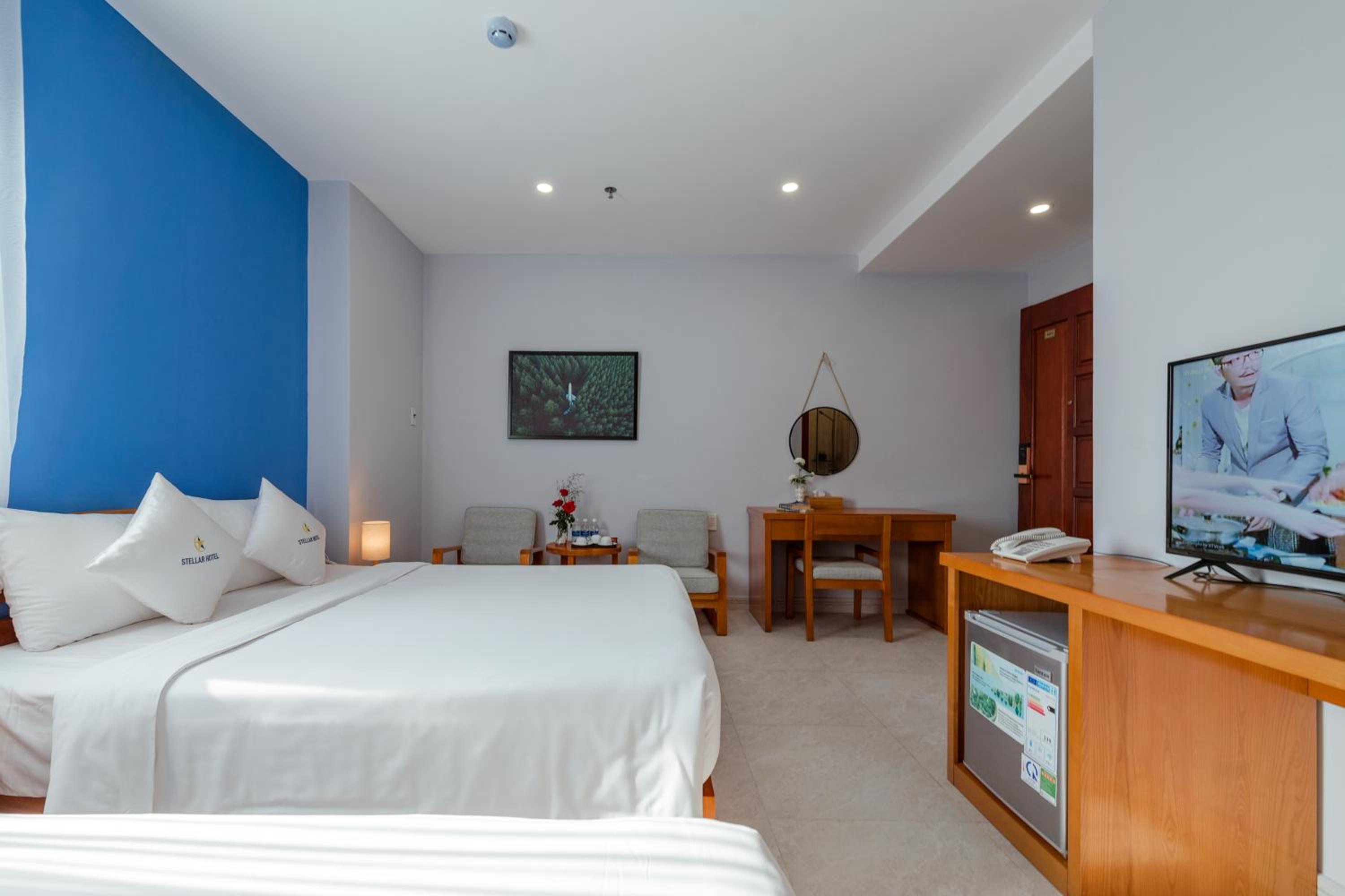 Triple Room with Sea View - Photo 3