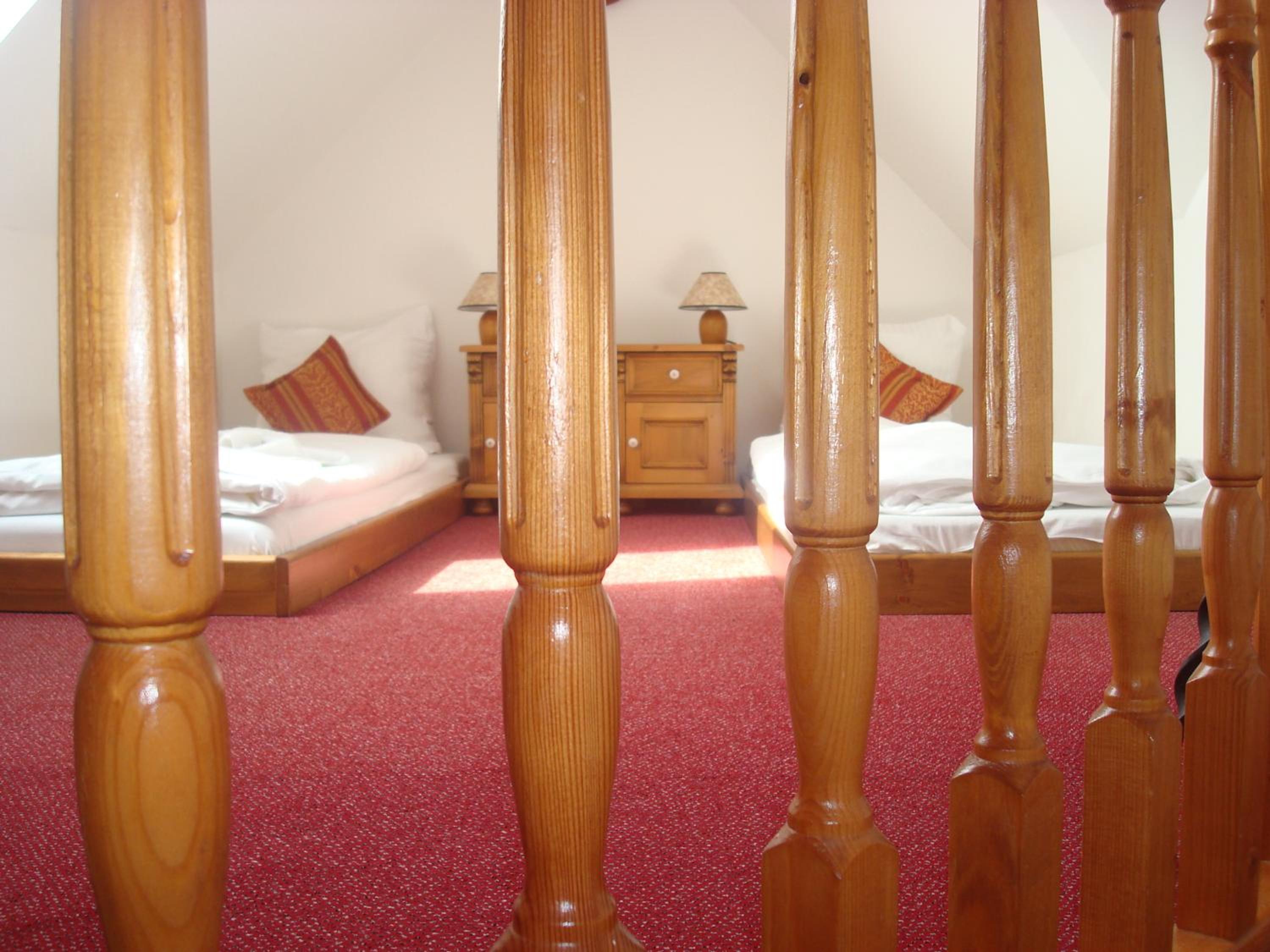 Family Room (2 Adults + 2 Children) - Photo 5