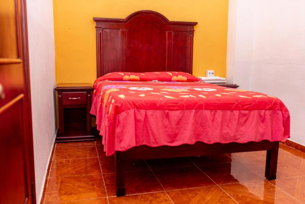 Double Room - Photo 3