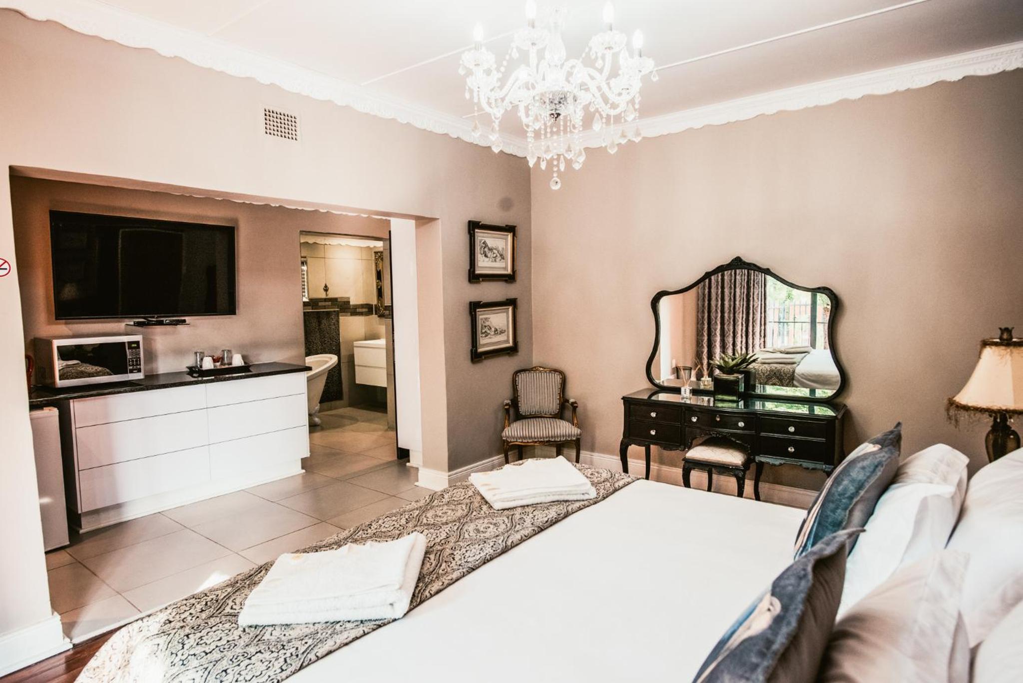 Deluxe Double Room photo 2