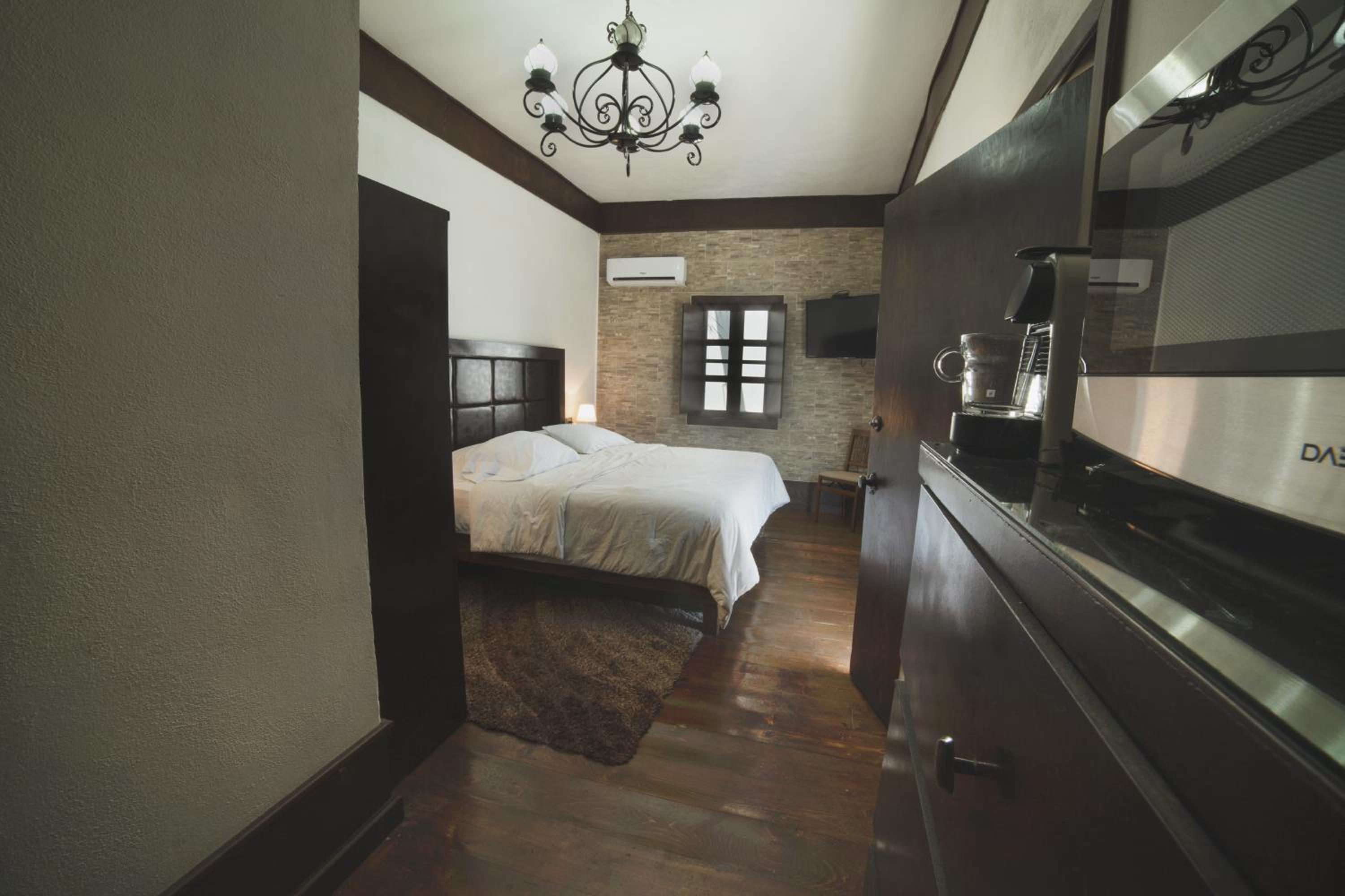 Standard Suite photo 2