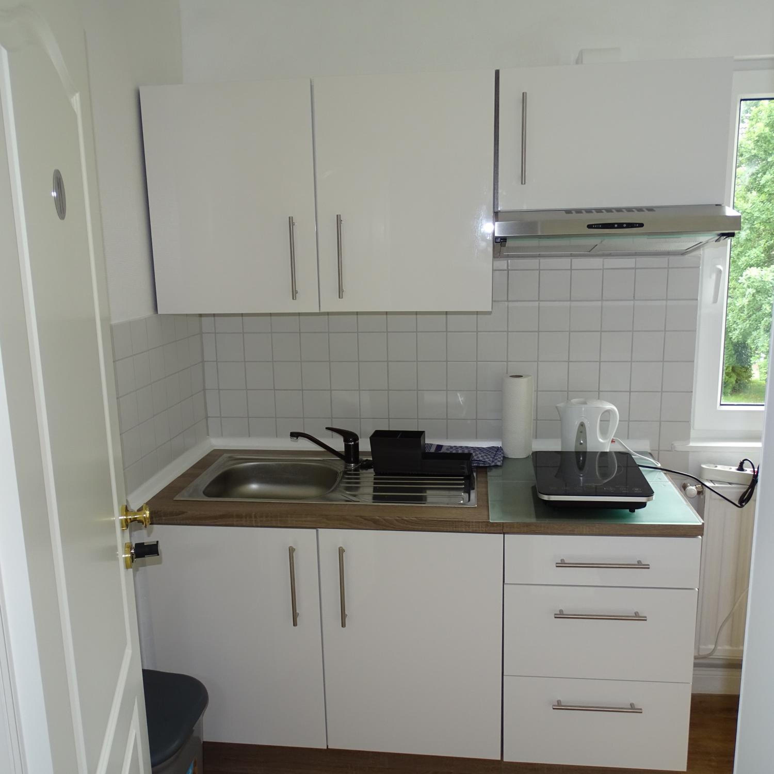 One-Bedroom Apartment - Photo 9