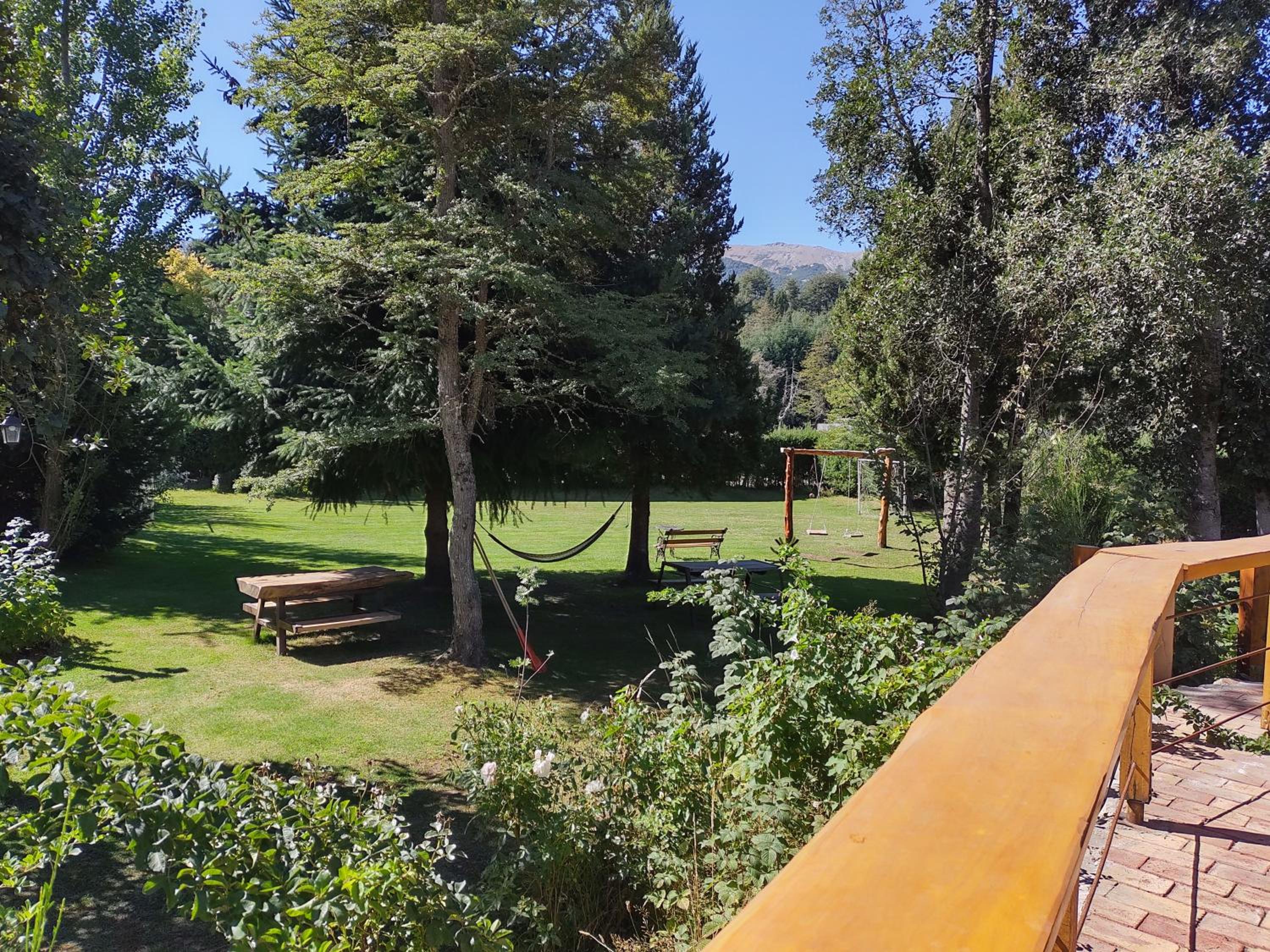 Two-Bedroom Apartment with Mountain View