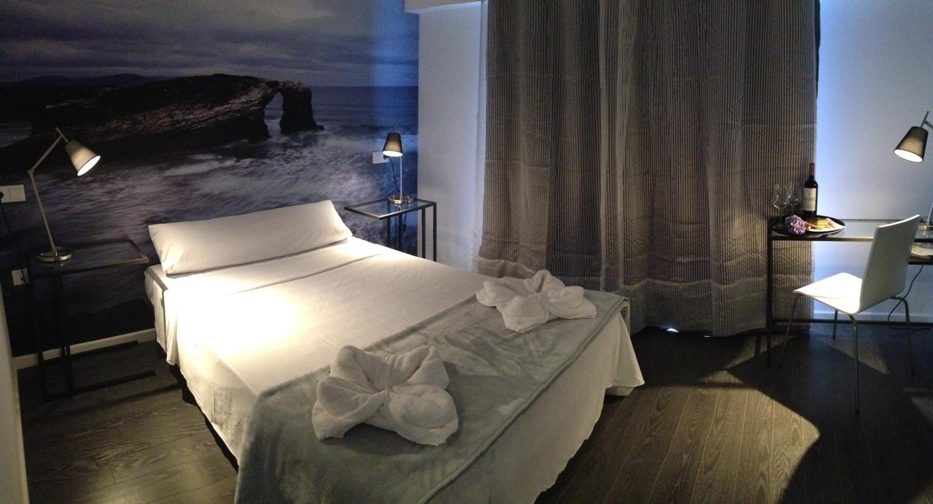 Double or Twin Room with Mountain View photo 2