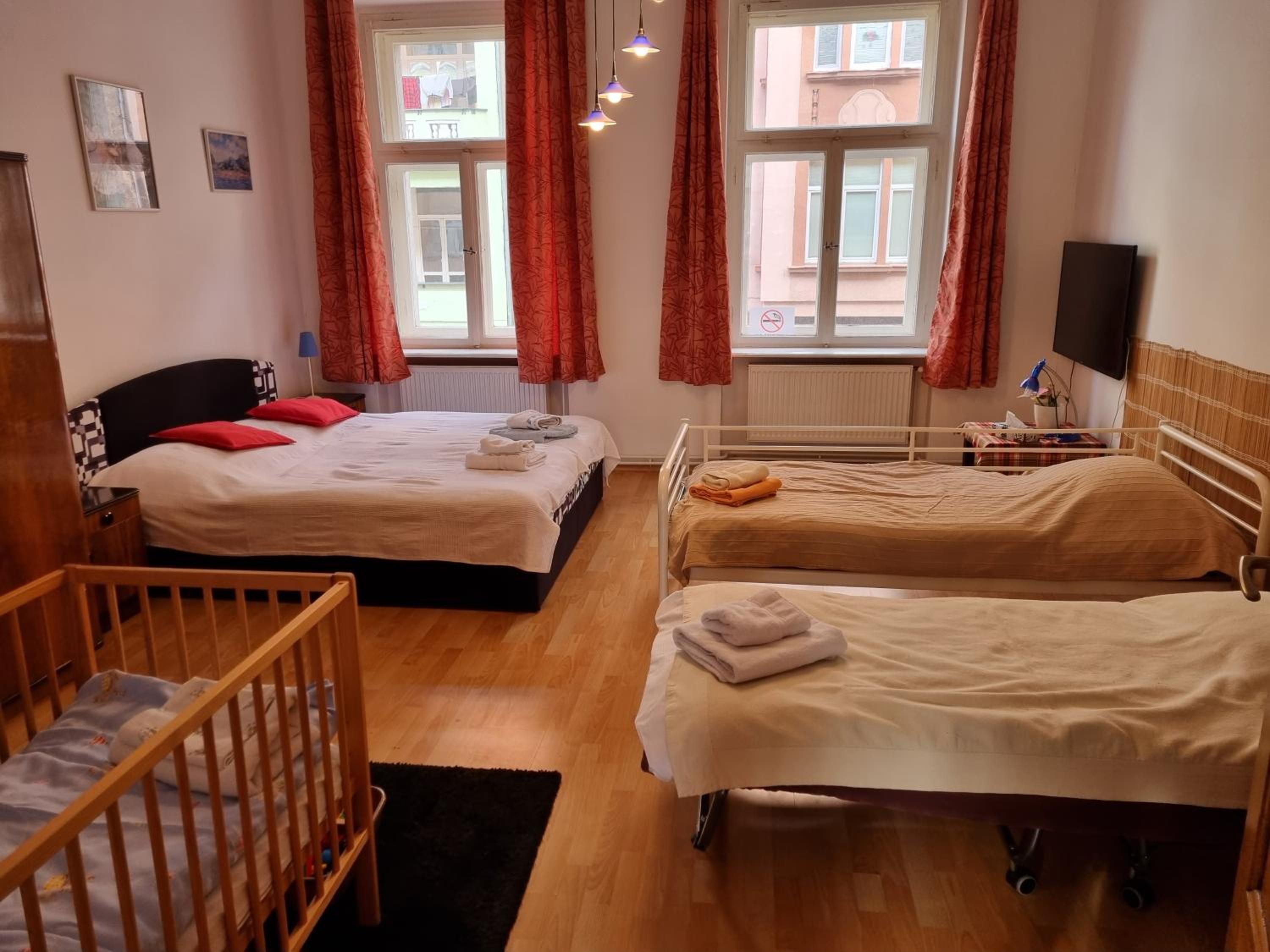 Apartment photo 1