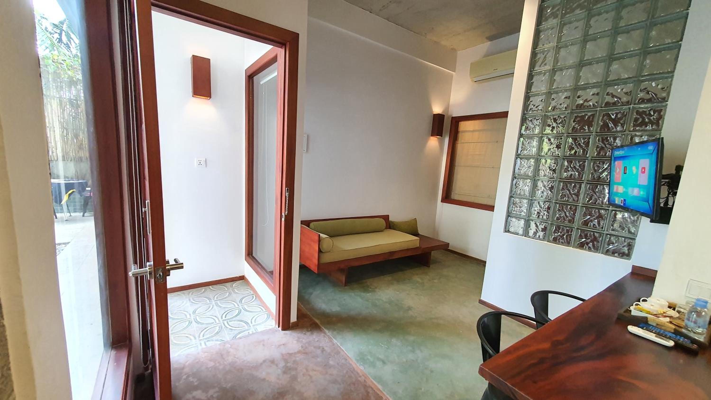 Deluxe Suite - Photo 13