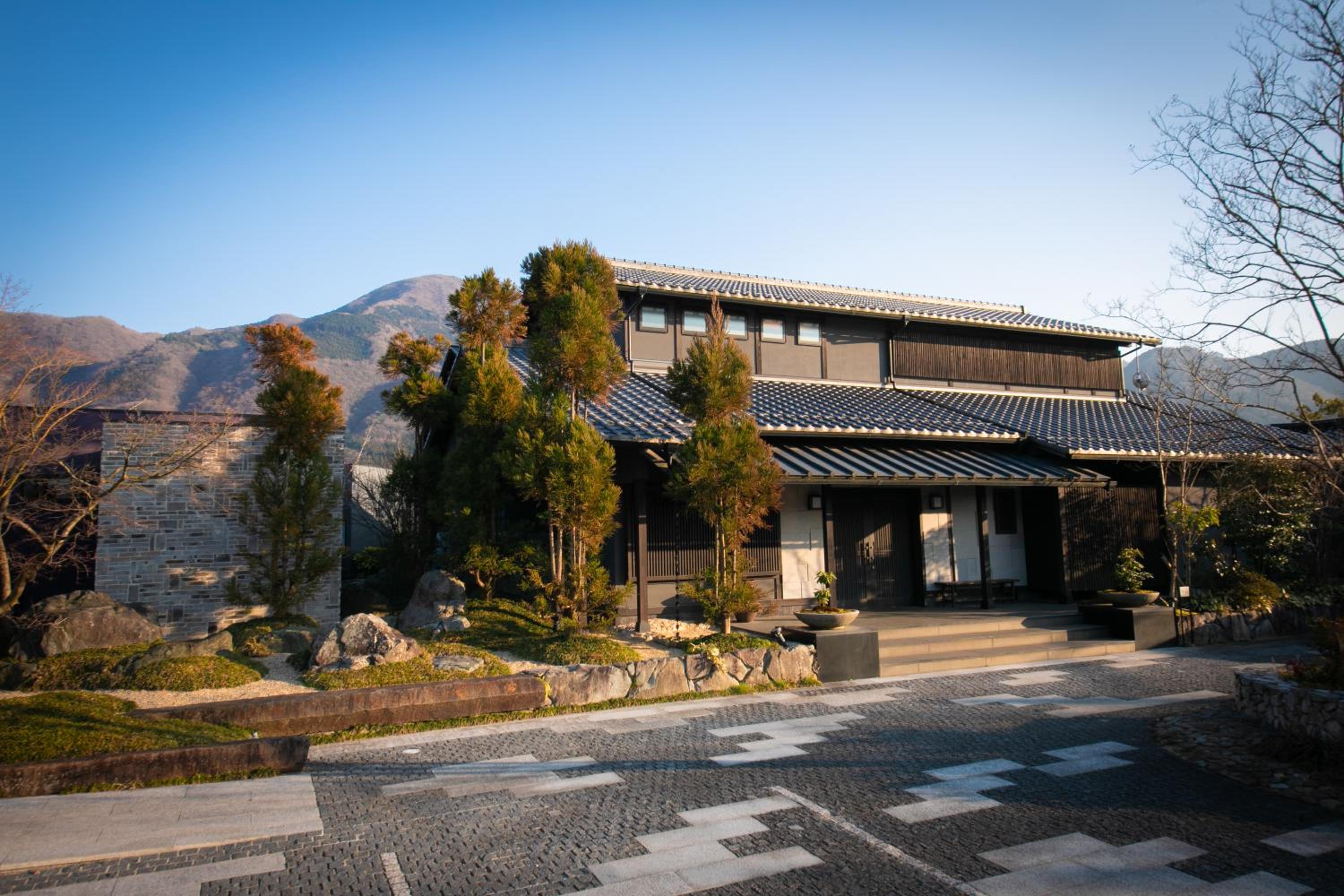 Special Room with Tatami Area with Hot Stone Therapy Room and Indoor Bath - Yuzen - photo 2