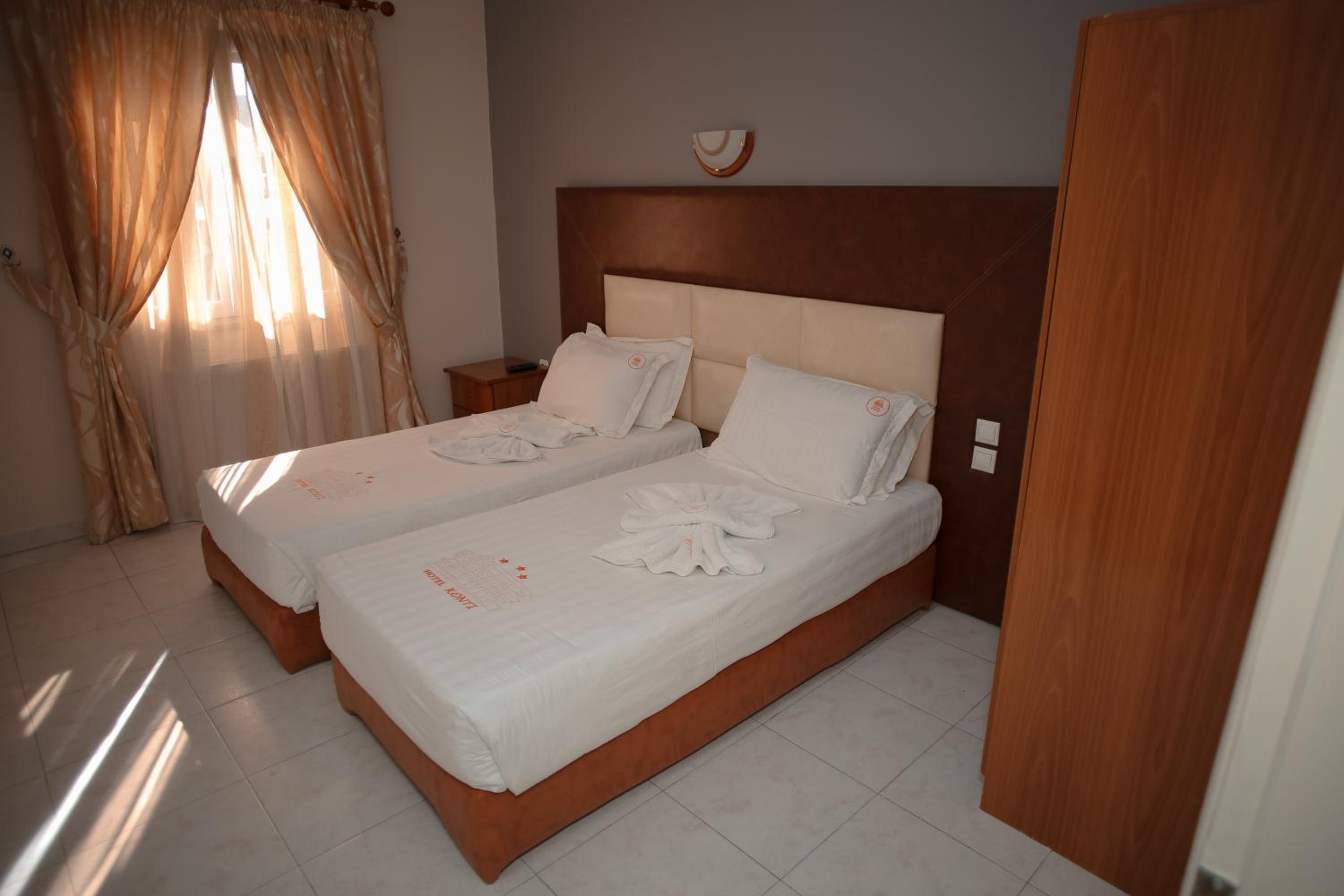 Budget Twin Room photo 2