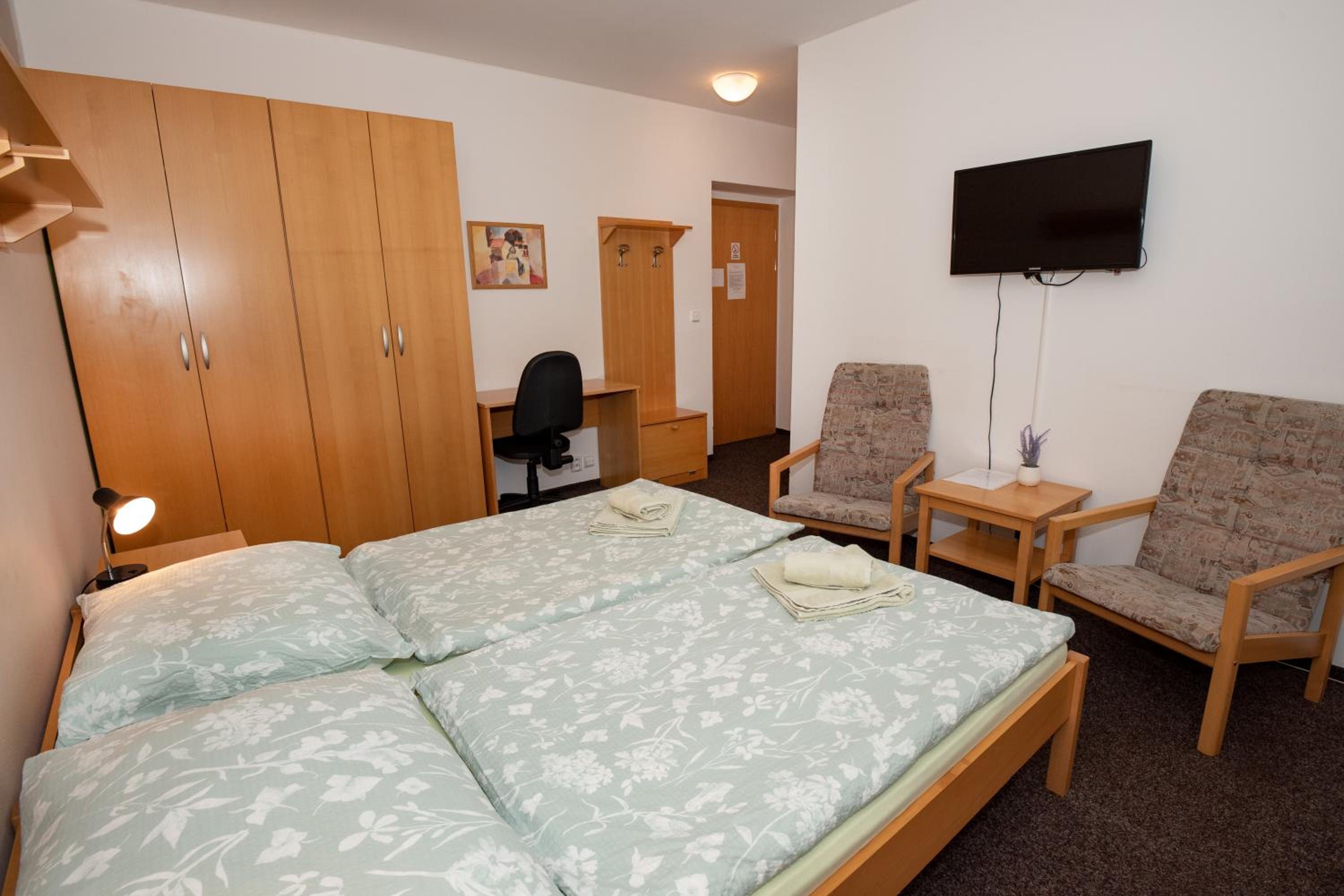 Double or Twin Room photo 1