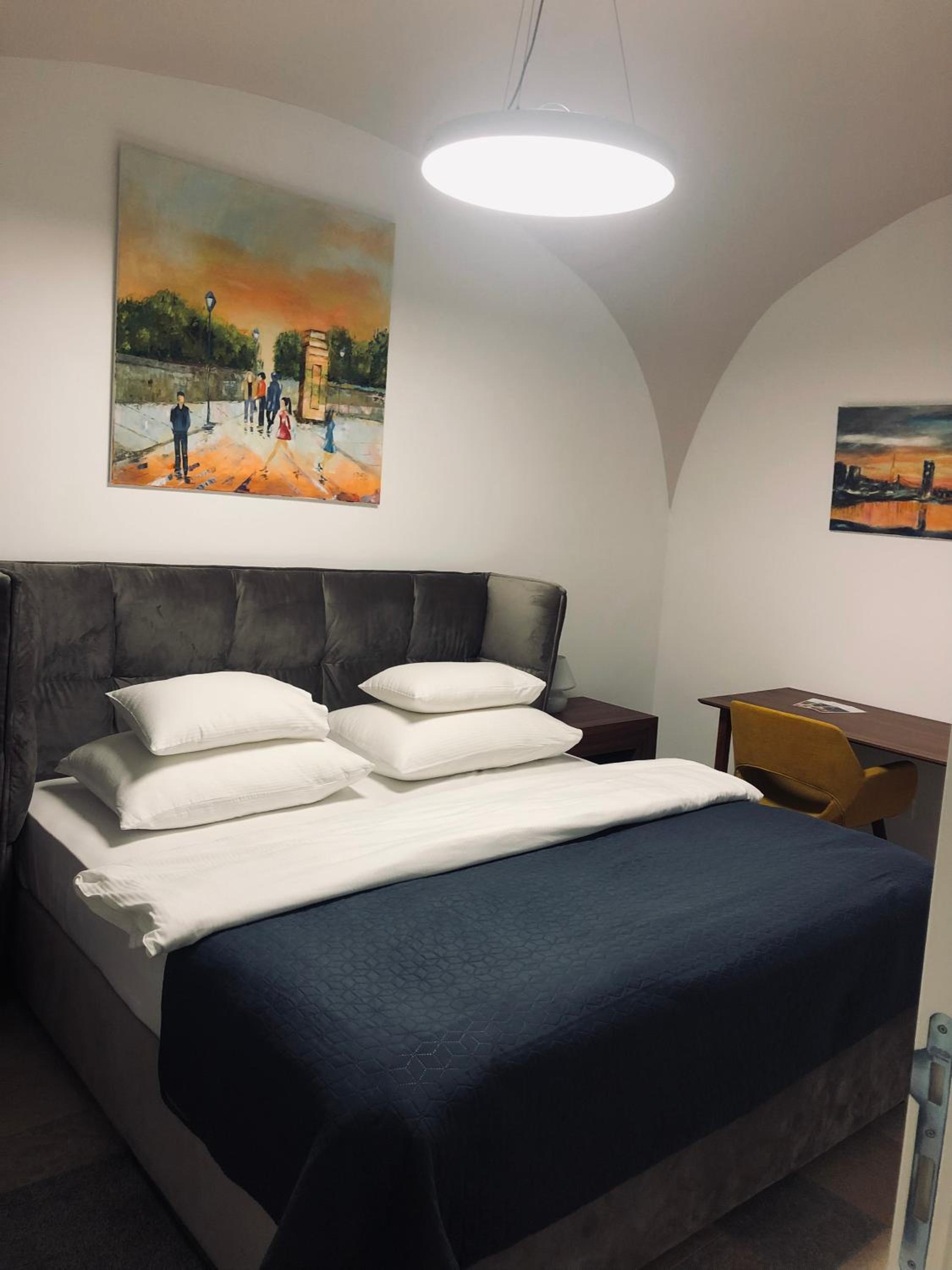 Two-Bedroom Apartment - Photo 14