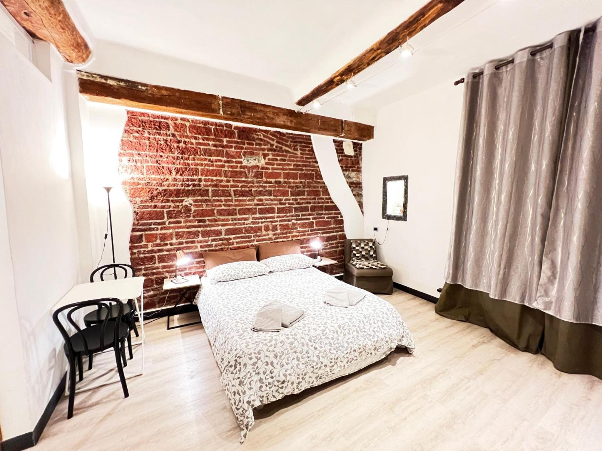 Studio Apartment