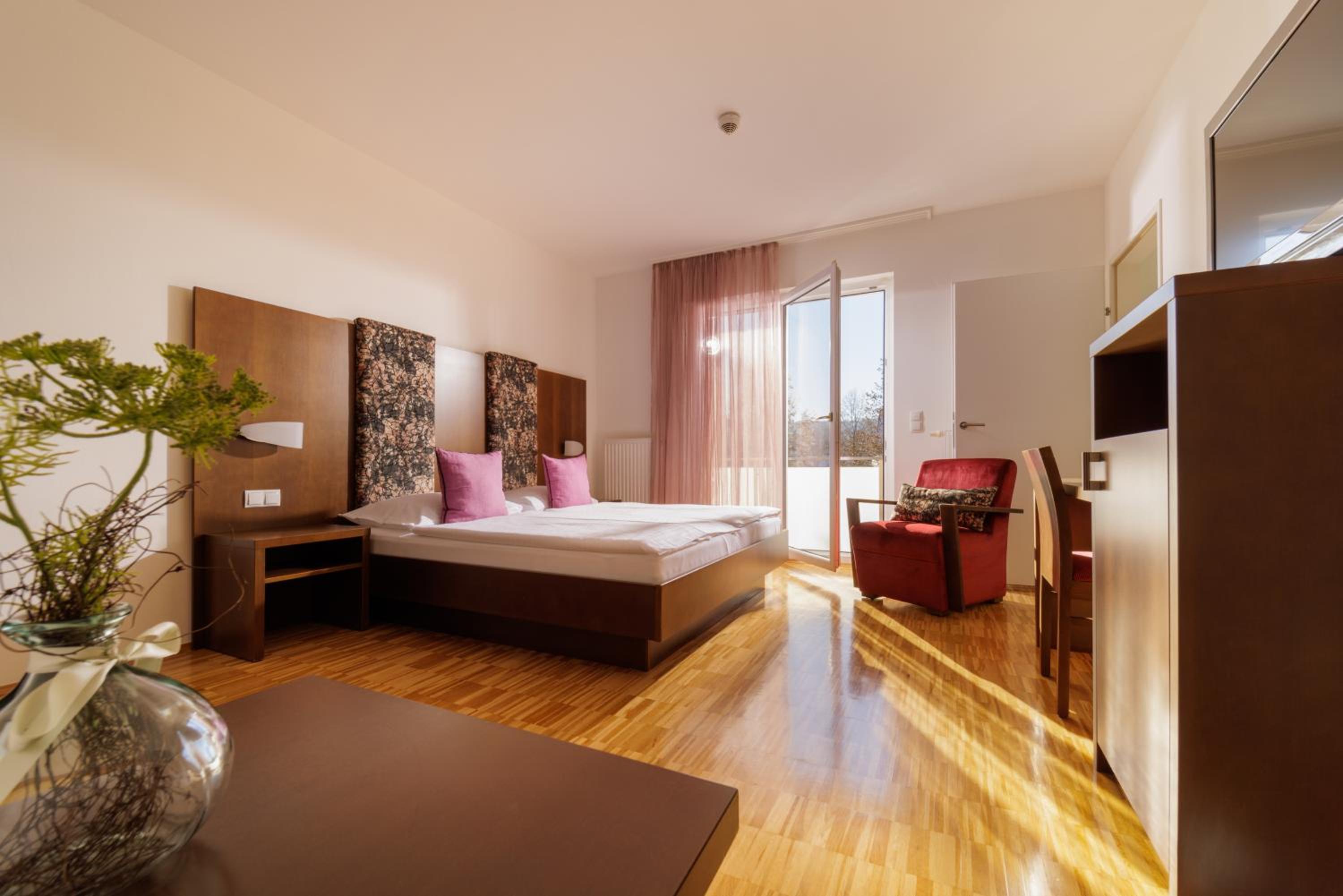 Comfort Double Room with Balcony photo 3
