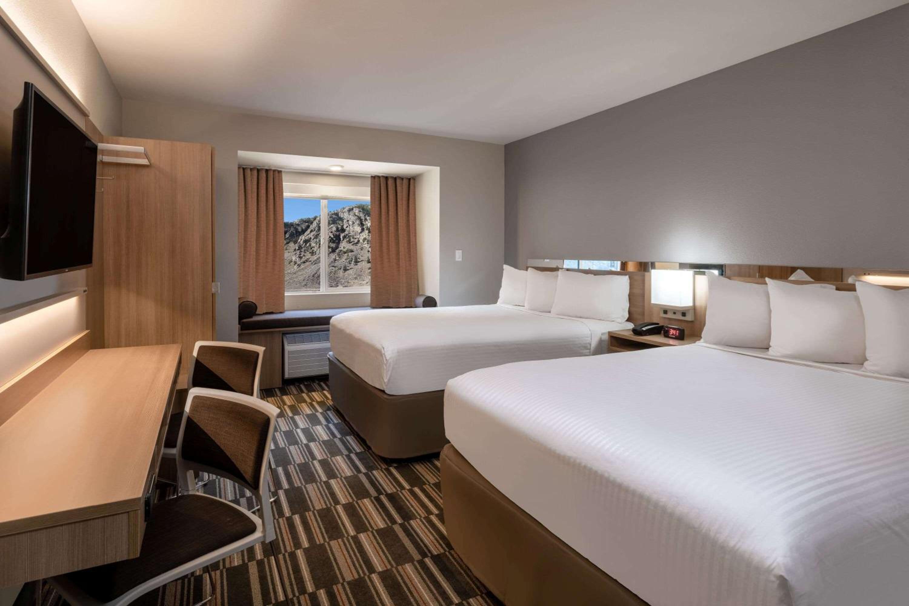 Queen Room with Two Queen Beds and Mobility/Hearing Access - Non-Smoking - Photo 1