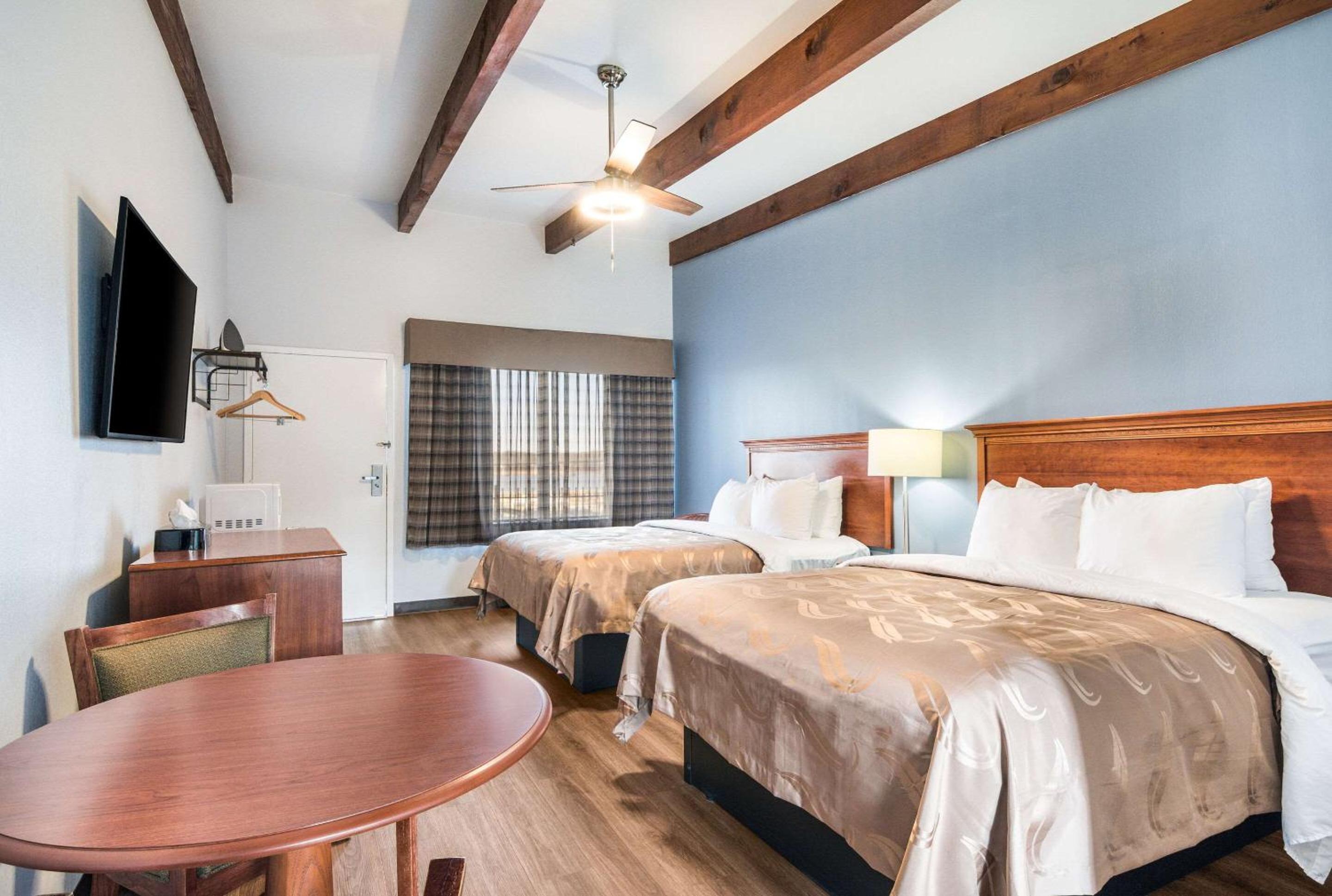 Standard Queen Room with Two Queen Beds - Non Smoking  - Photo 1