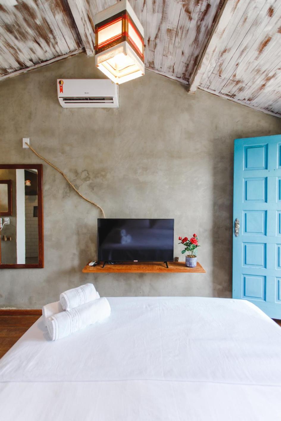 Suite with Balcony photo 2