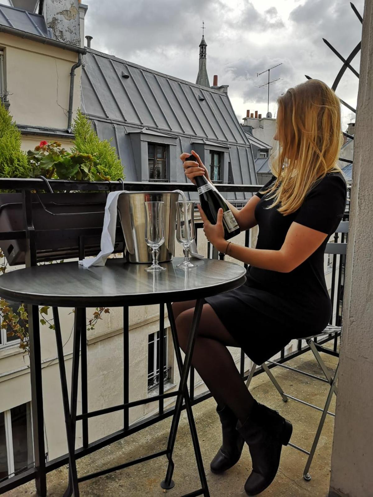 Privilege with Balcony thumbnail 6