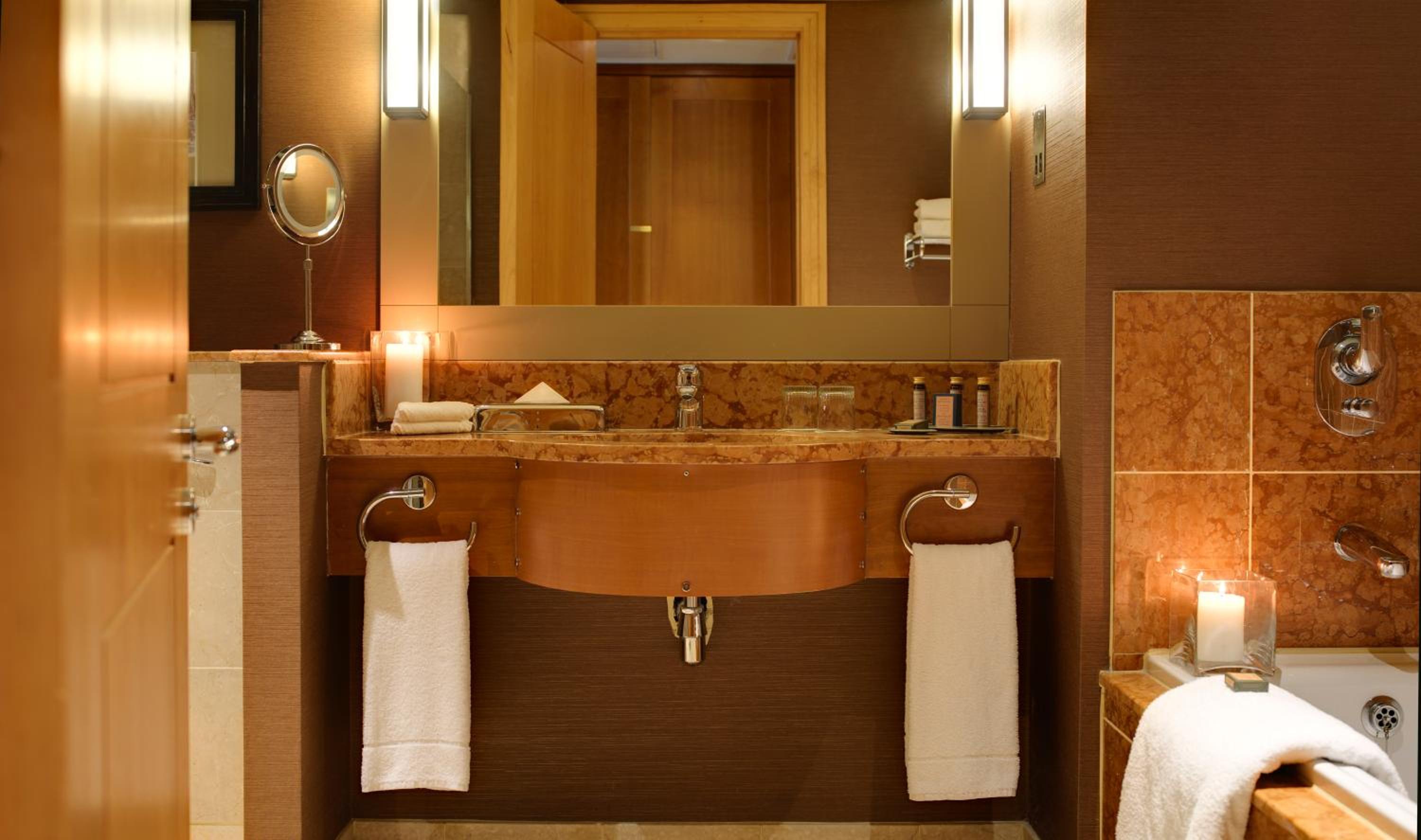 Superior King Room (Adults Only) photo 3