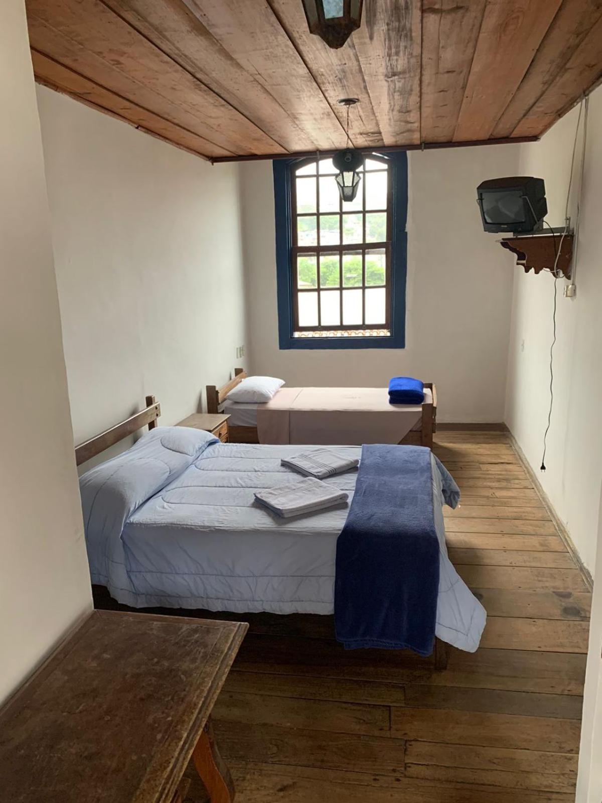 Triple Room with Private Bathroom photo 3