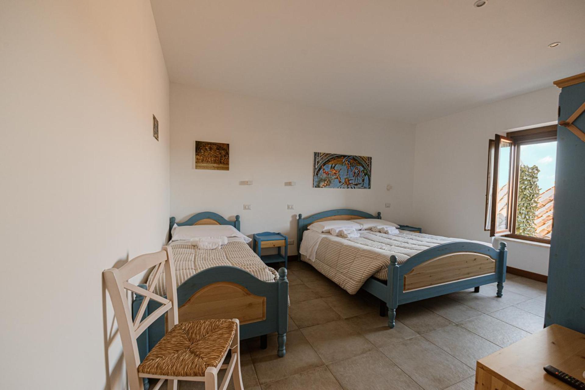 Triple Room with Bathroom photo 1