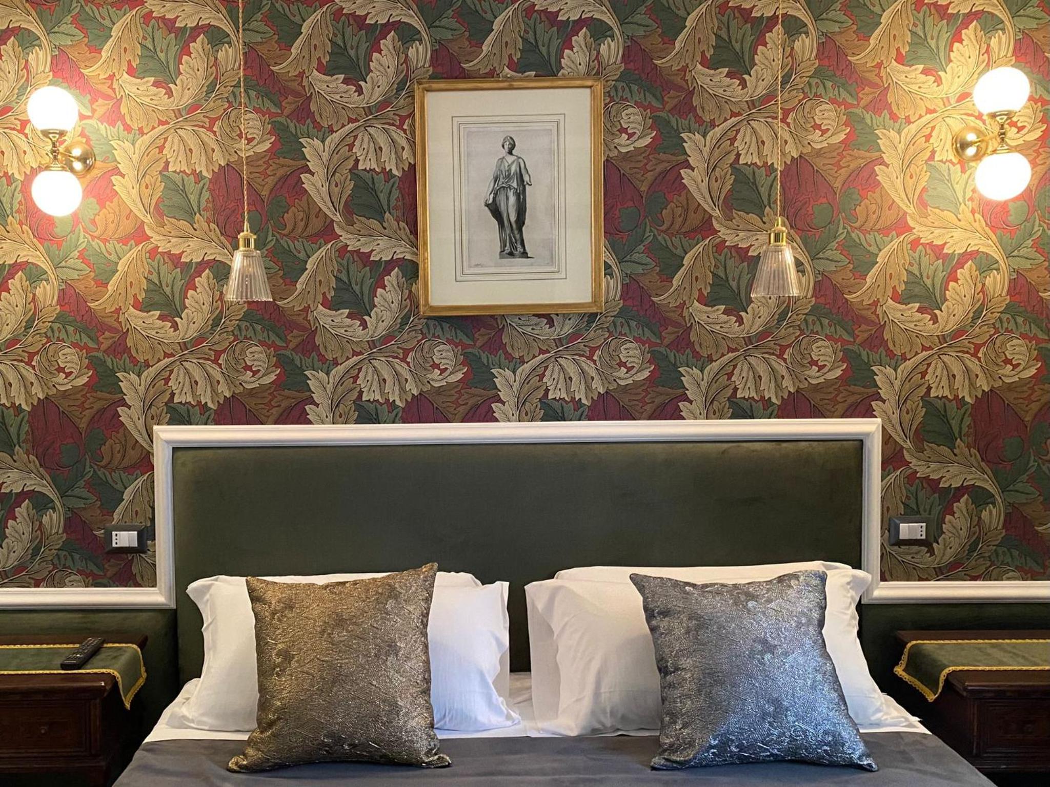 Deluxe Suite photo 3