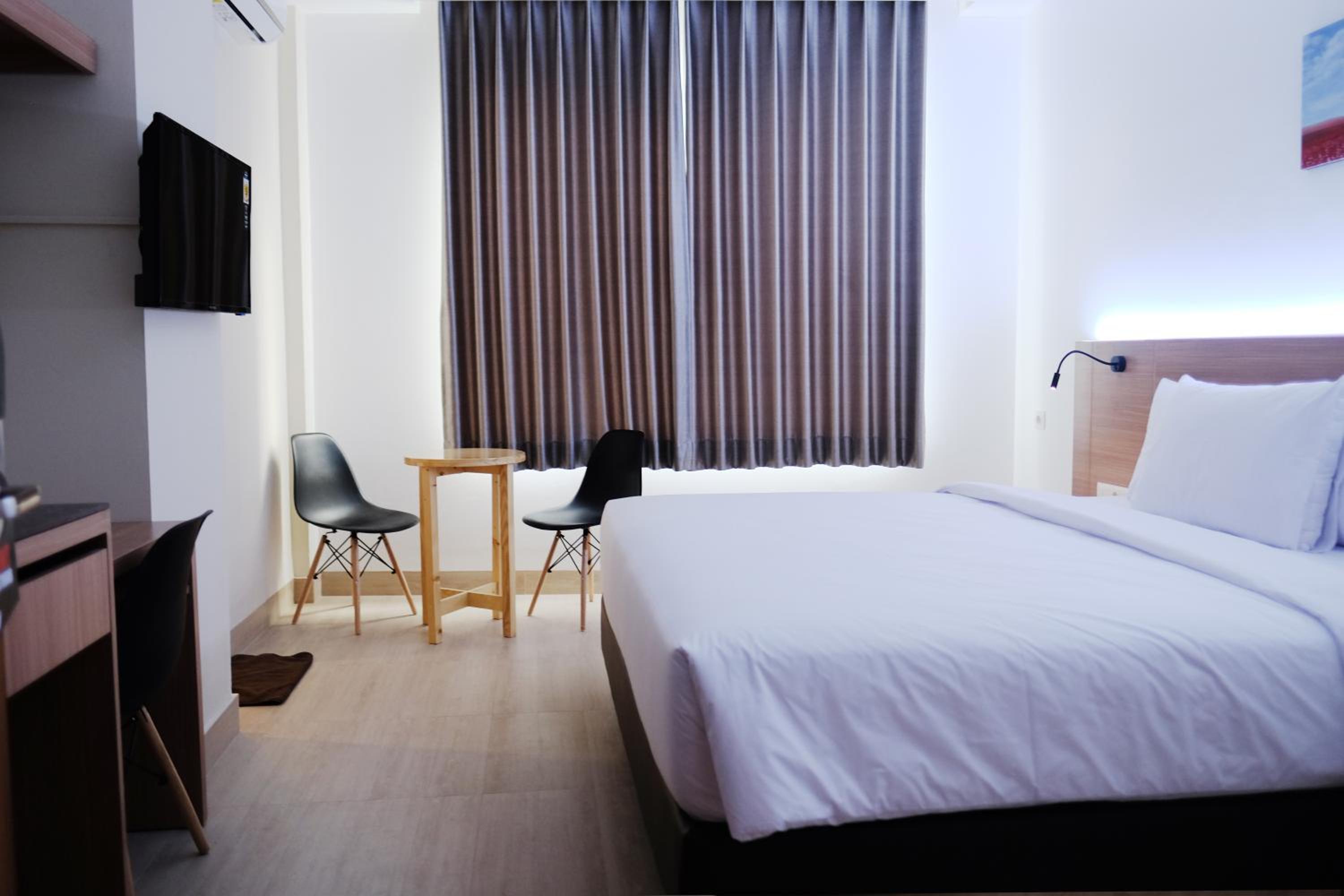 Deluxe Room - Photo 4