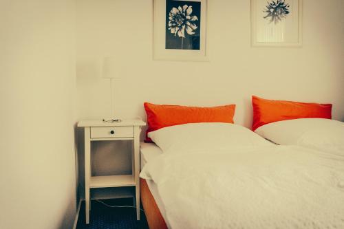 Budget Double Room photo 3