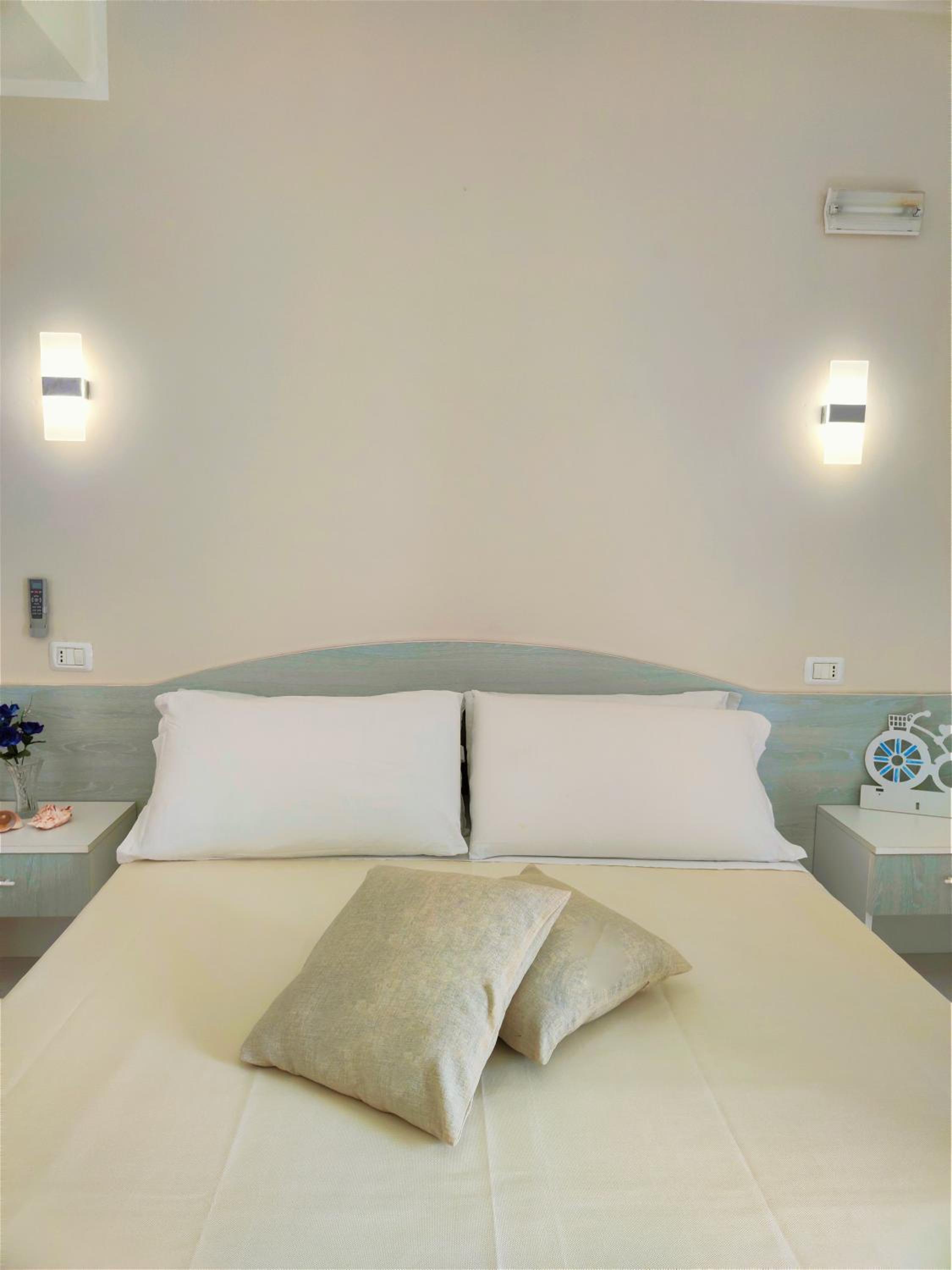 Standard Quadruple Room - Photo 1