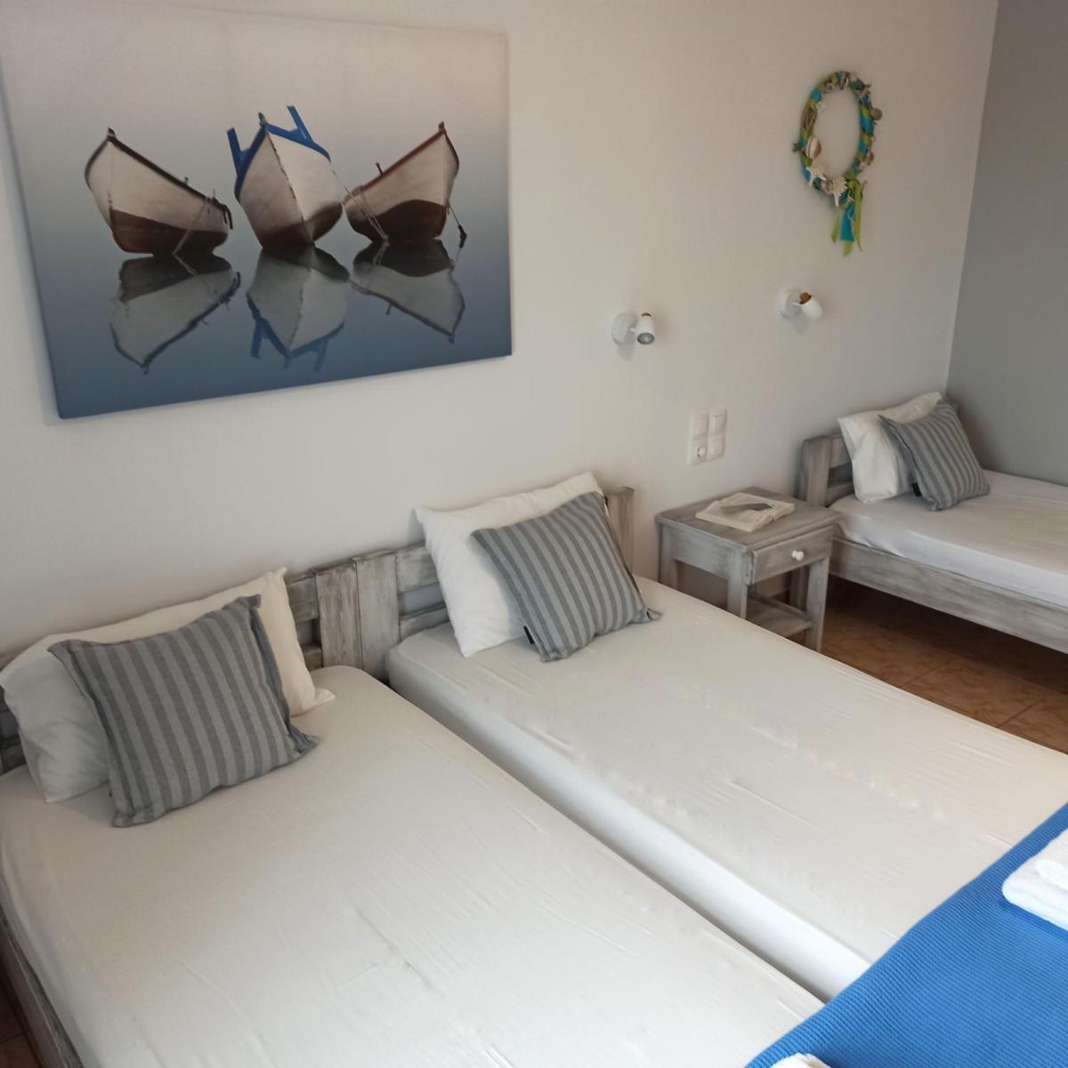 Triple Room with Balcony