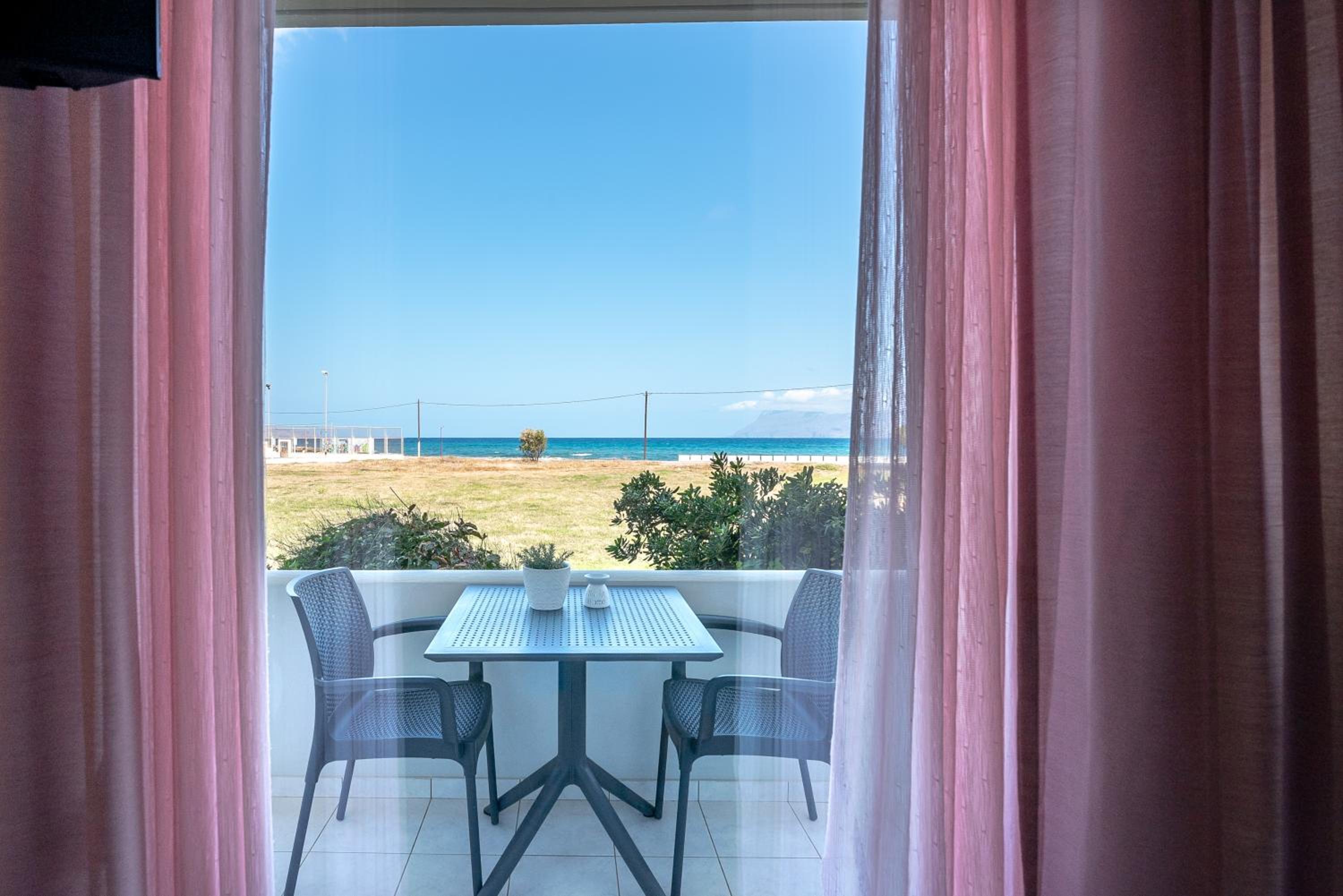 Ground Floor One-Bedroom Apartment with Sea View photo 2