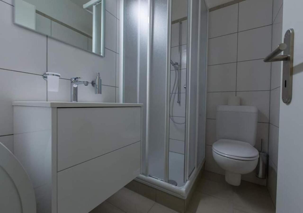 Deluxe Double Room with Extra Bed photo 2