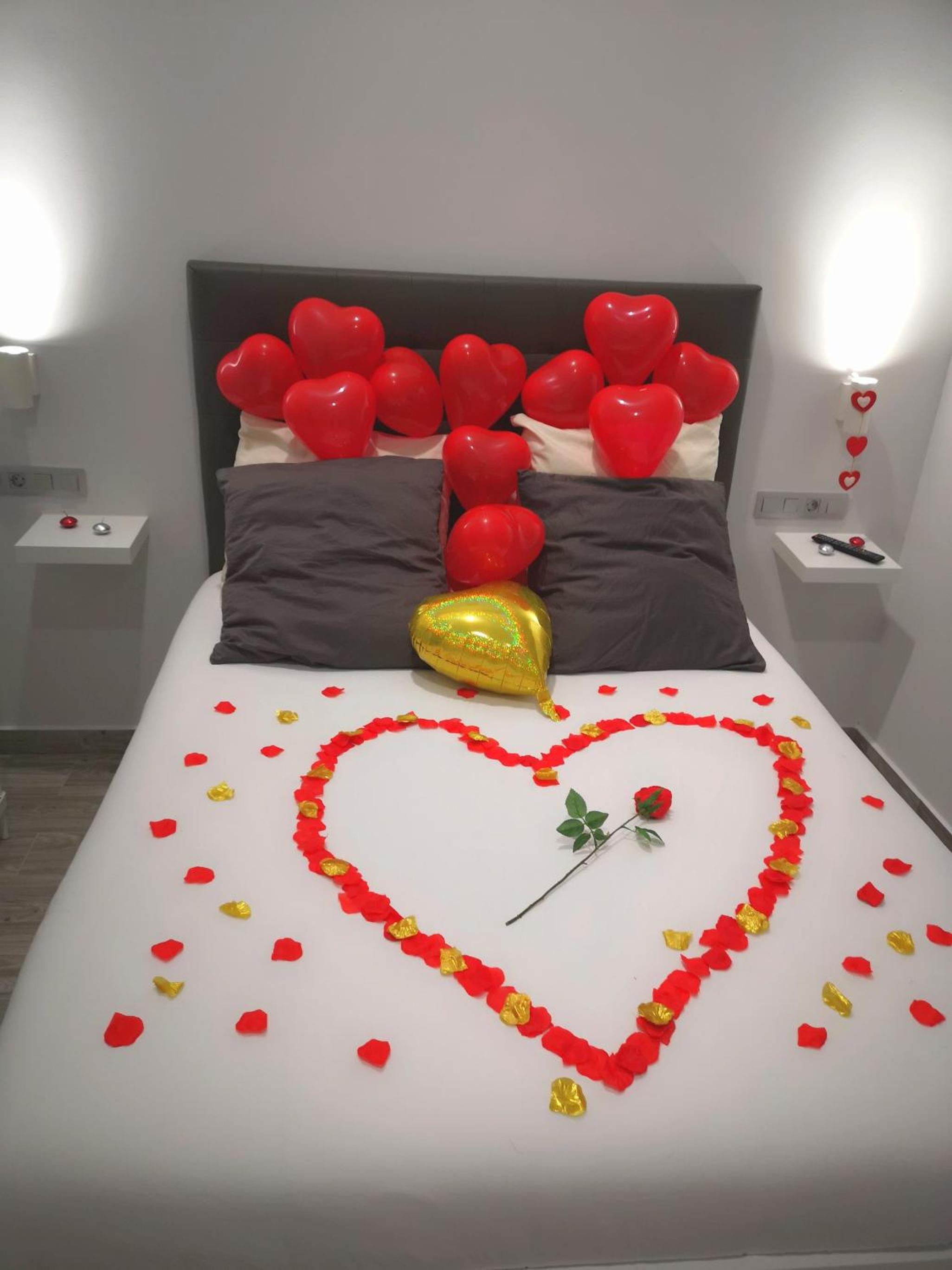 Deluxe Suite with Jacuzzi - Venus - Photo 8