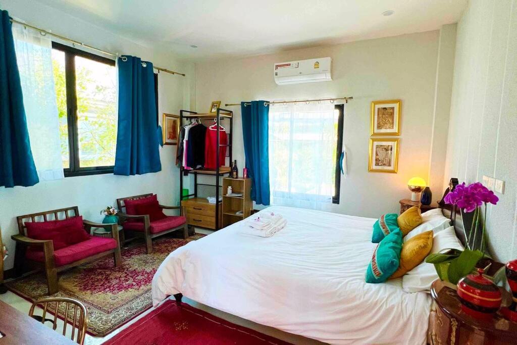 Two-Bedroom Villa - Photo 24
