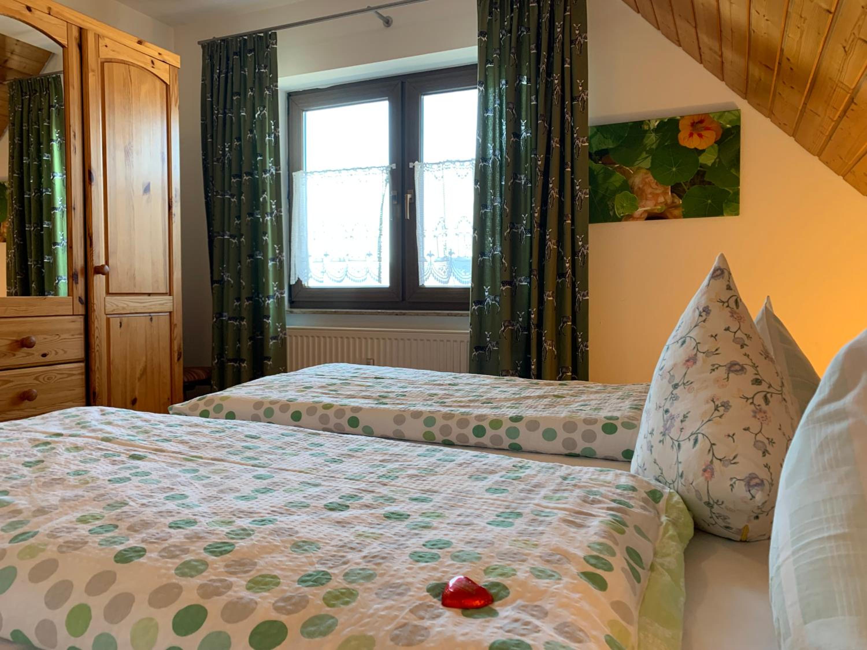 Two-Bedroom Apartment with Balcony (2-5 Adults) photo 1