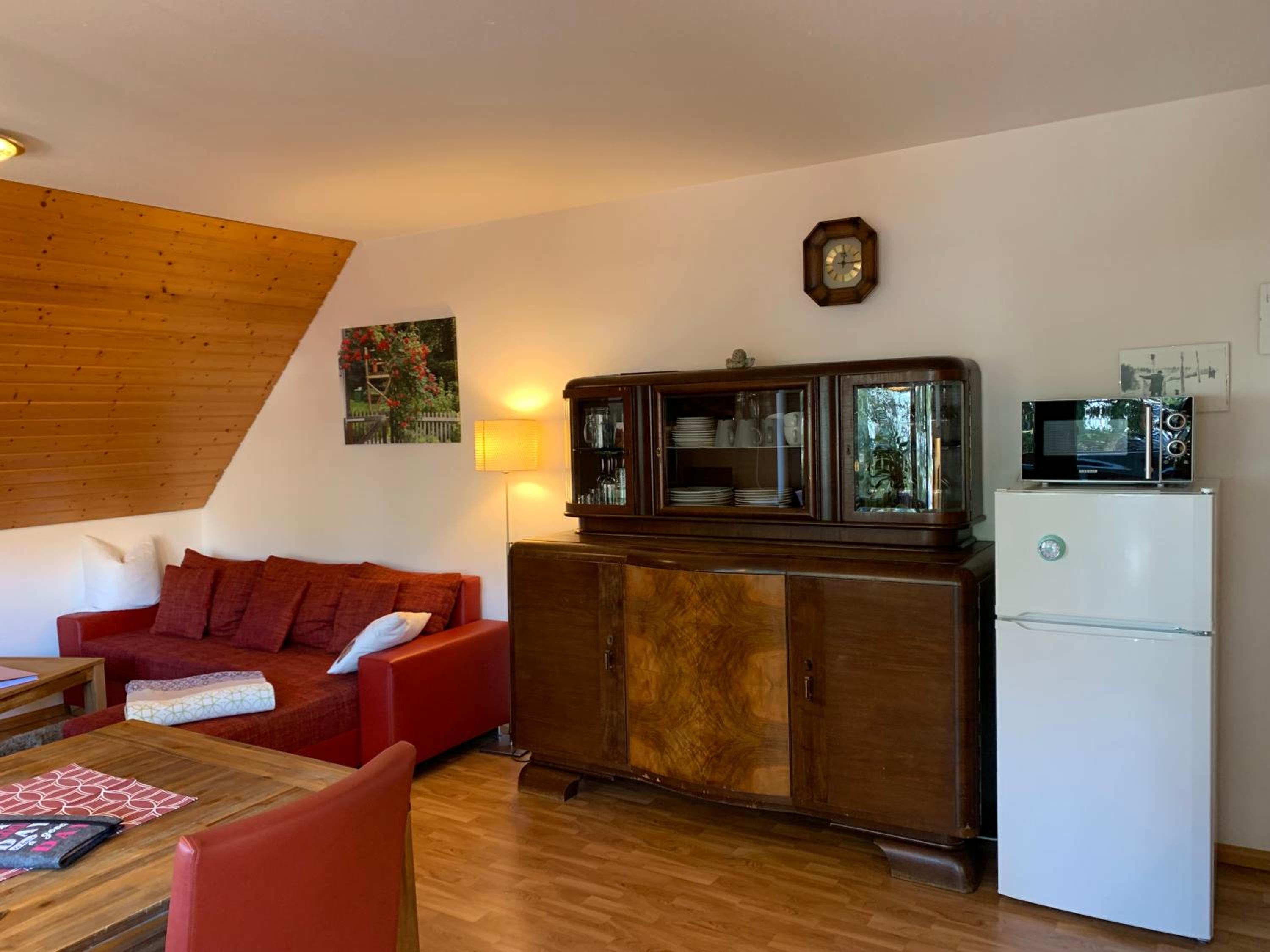 One-Bedroom Apartment with Balcony photo 1