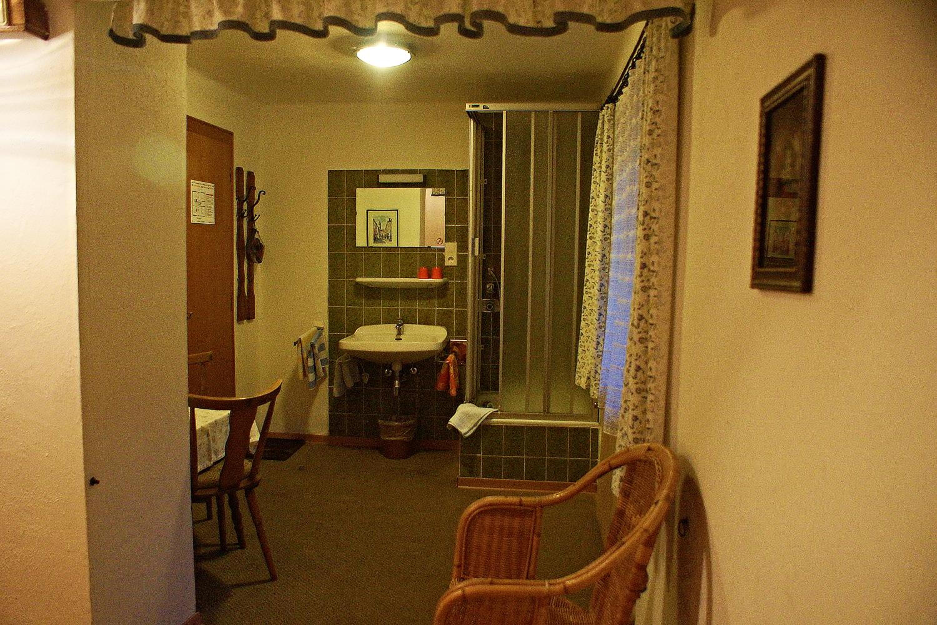 Standard Double Room photo 3