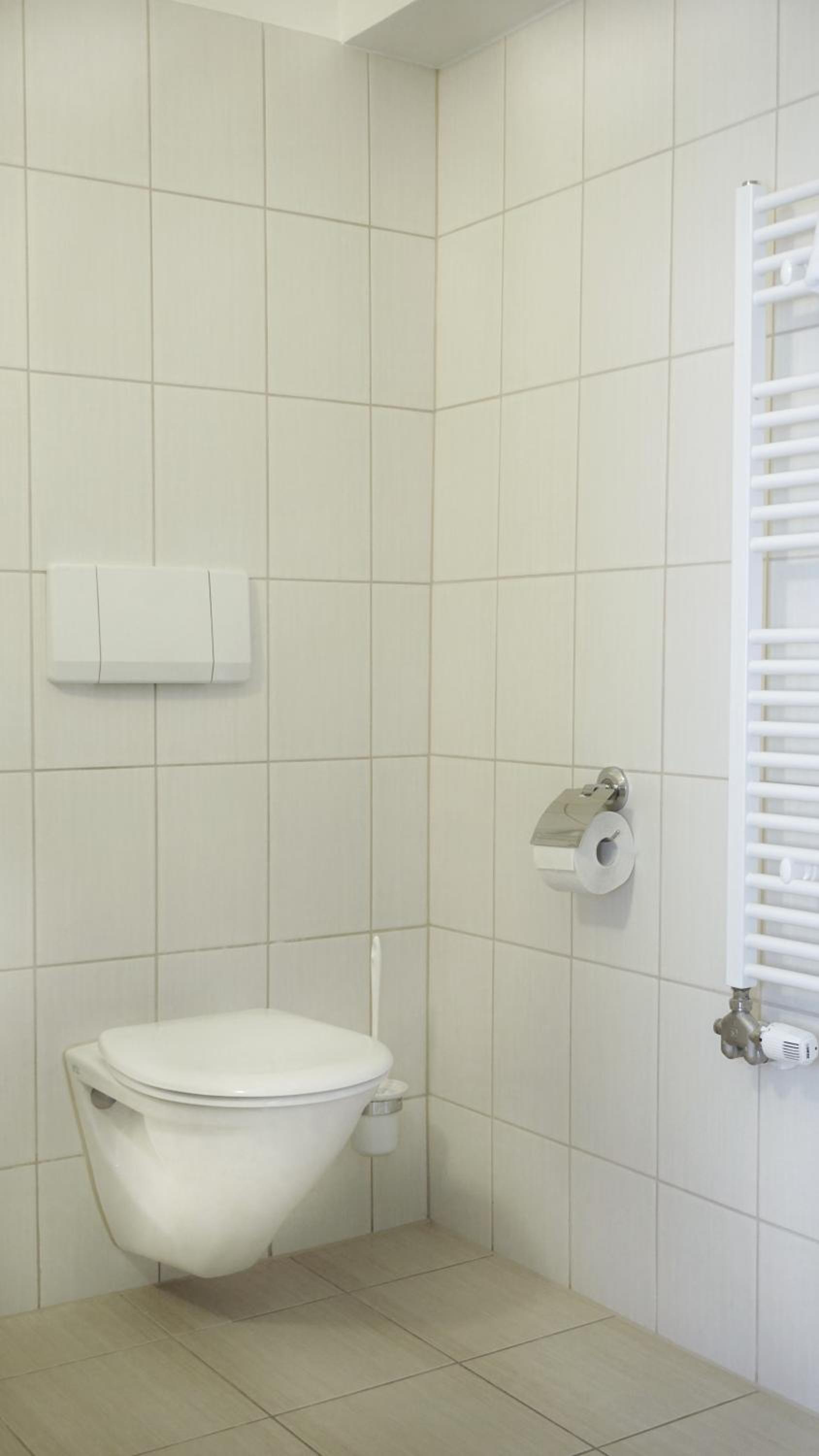 Double Room with Balcony - Photo 4