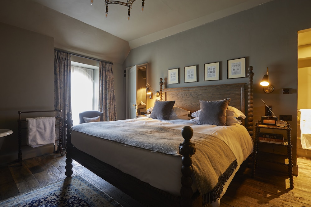 Comfy Luxe photo 1