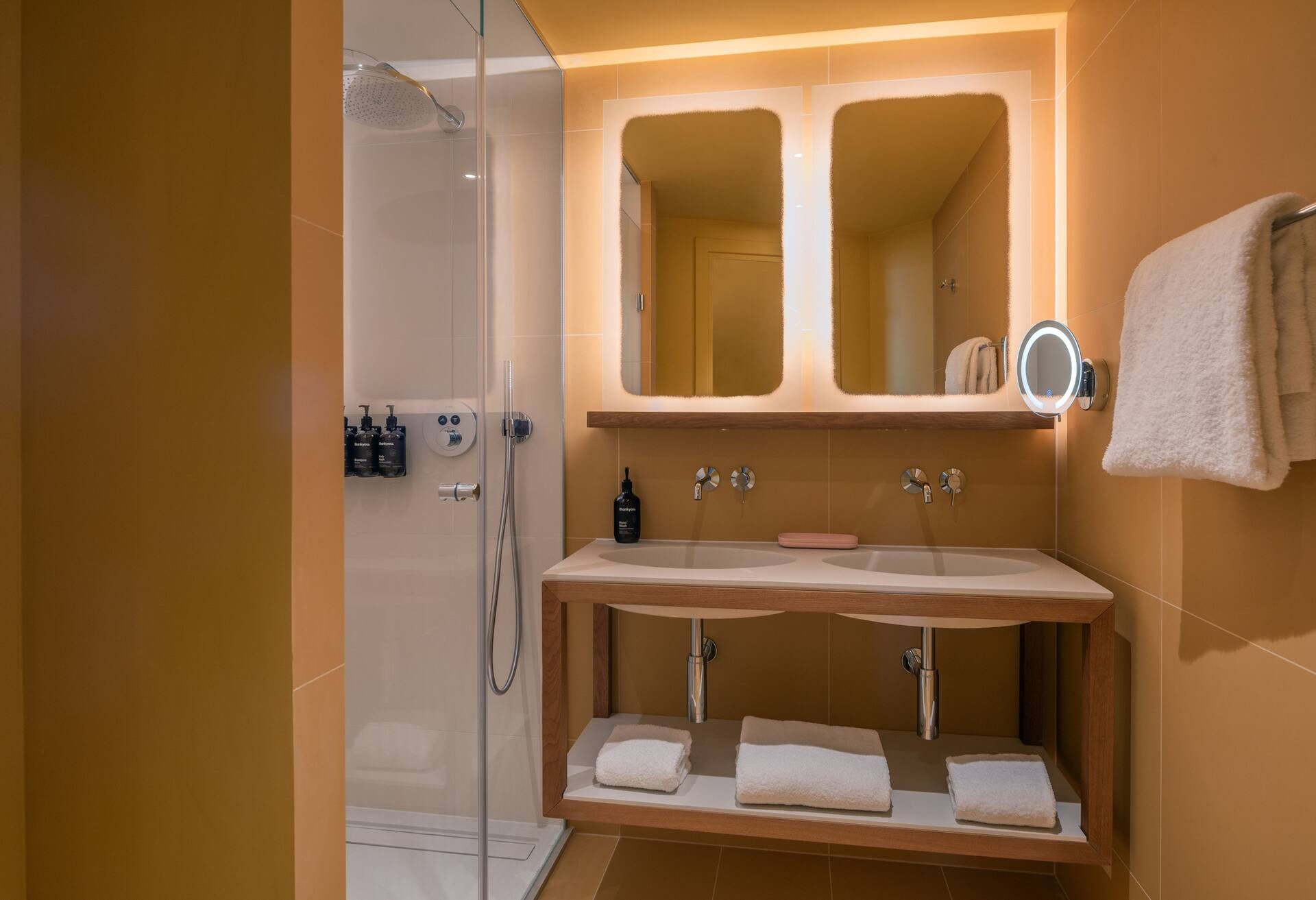King Two Bedroom Canopy Sky Suite